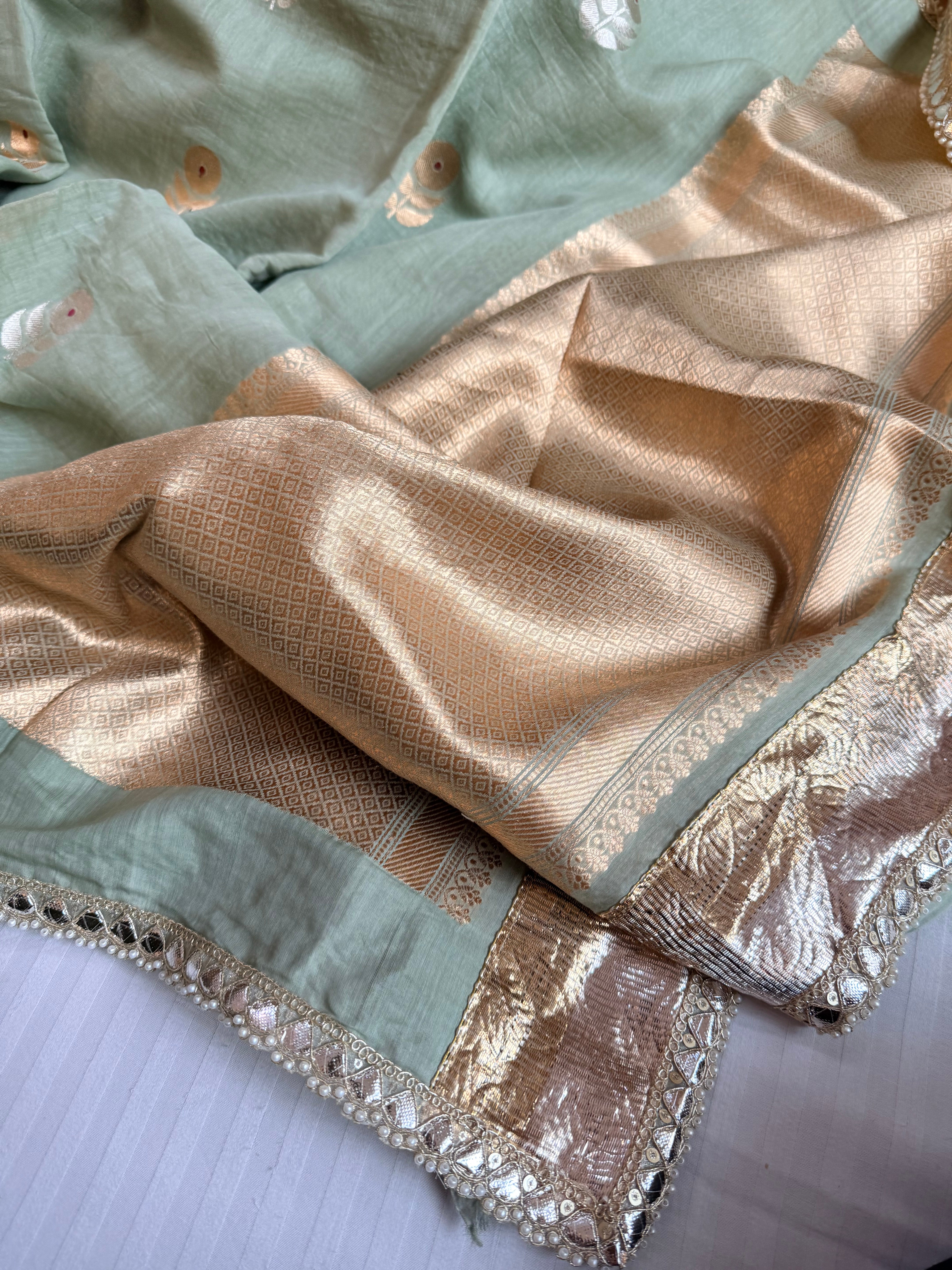 Handloom mulmul cotton silk saree with lampi gota border