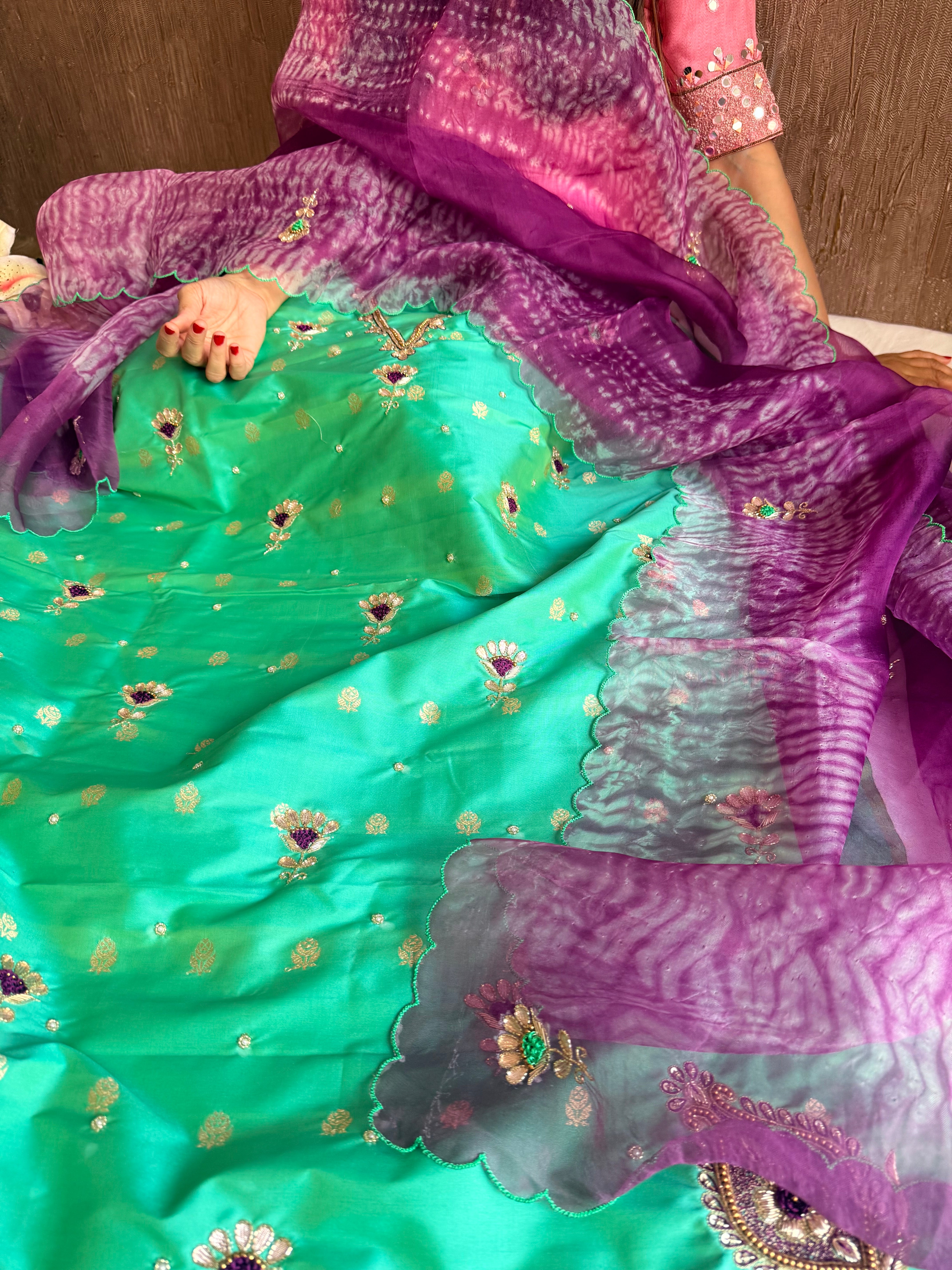 Shibori edit - Katan silk kadhwa kurta paired with hand embroidered kora shibori duppata