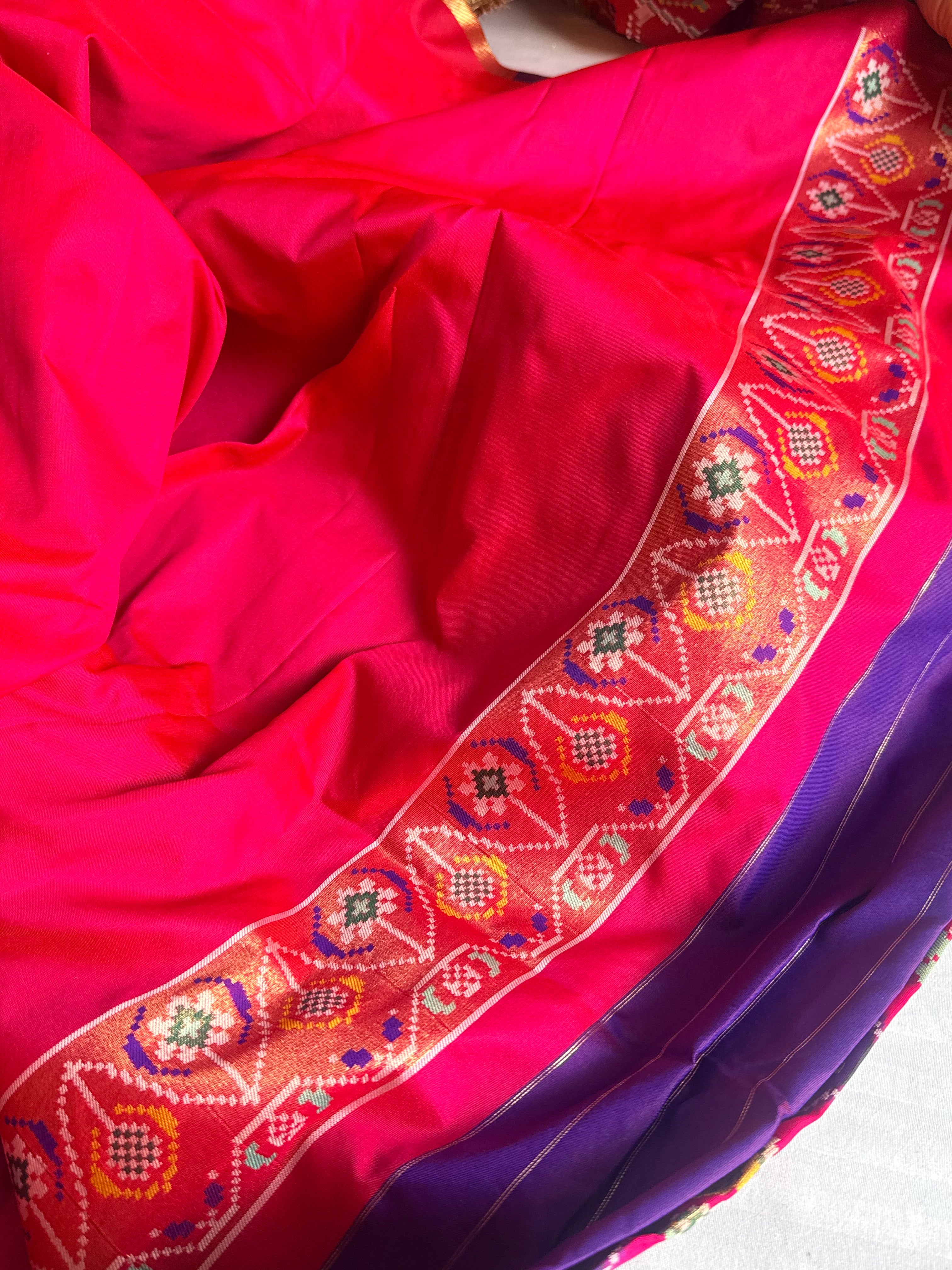 Banarasi patola weaving silk meenakari weaving saree