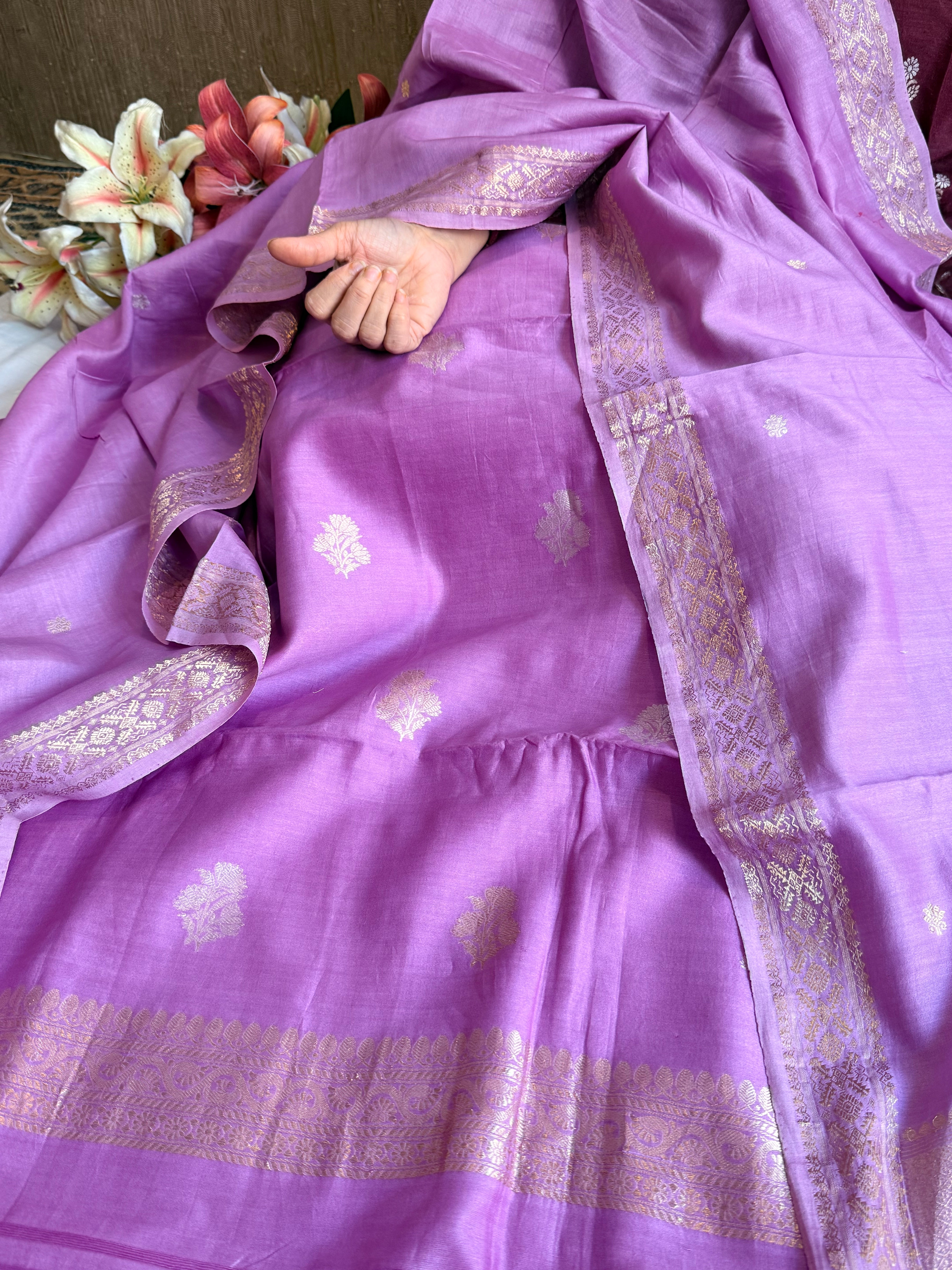 Mul cotton banarasi kadhwa buti dreamy lilac suit set