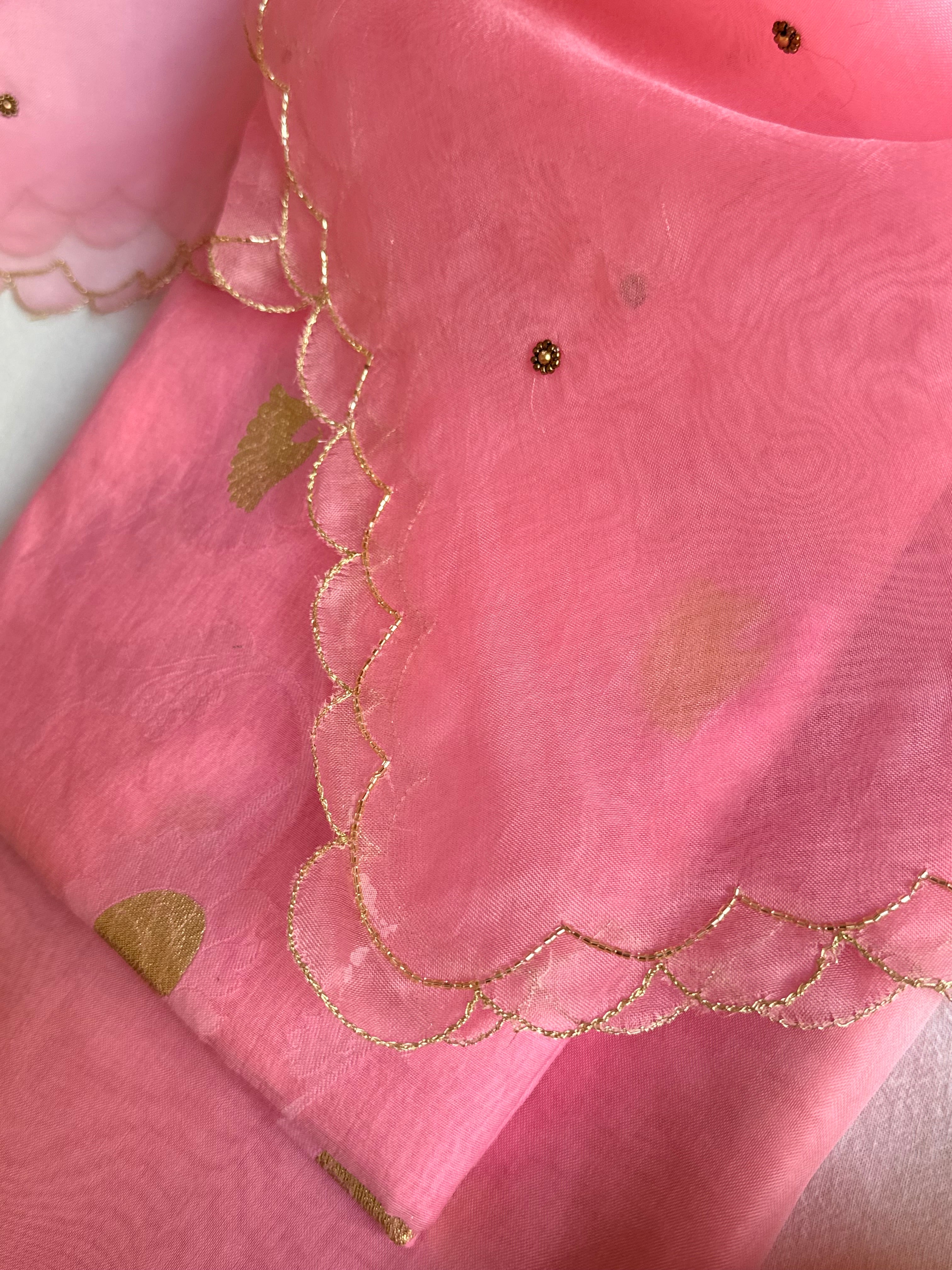 Summer suits under 8k - Mul cotton pink kurta paired with pink scalloped kora silk duppata