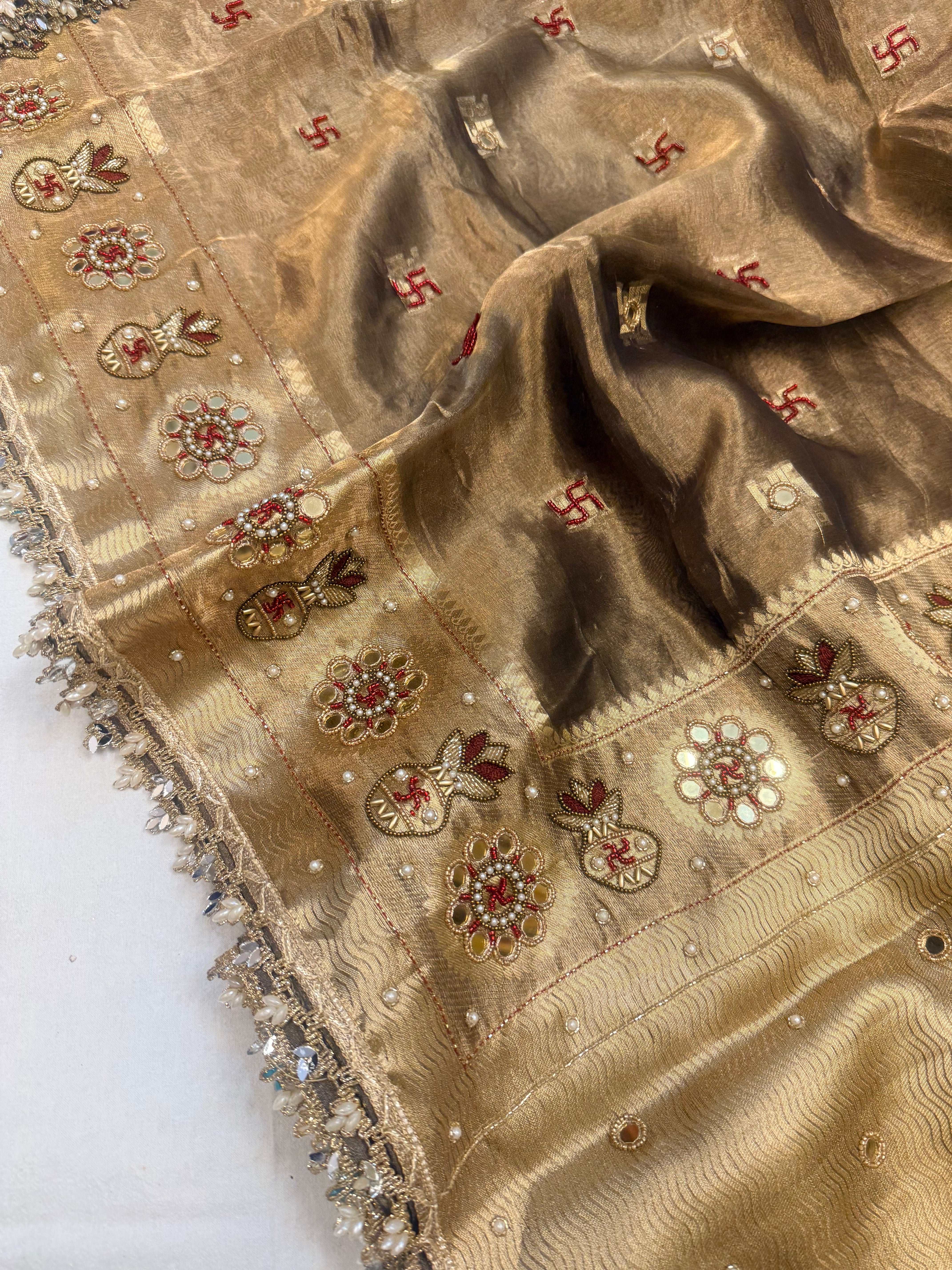 Grah-pravesh wali antique gold hand embroidered kadhwa saree