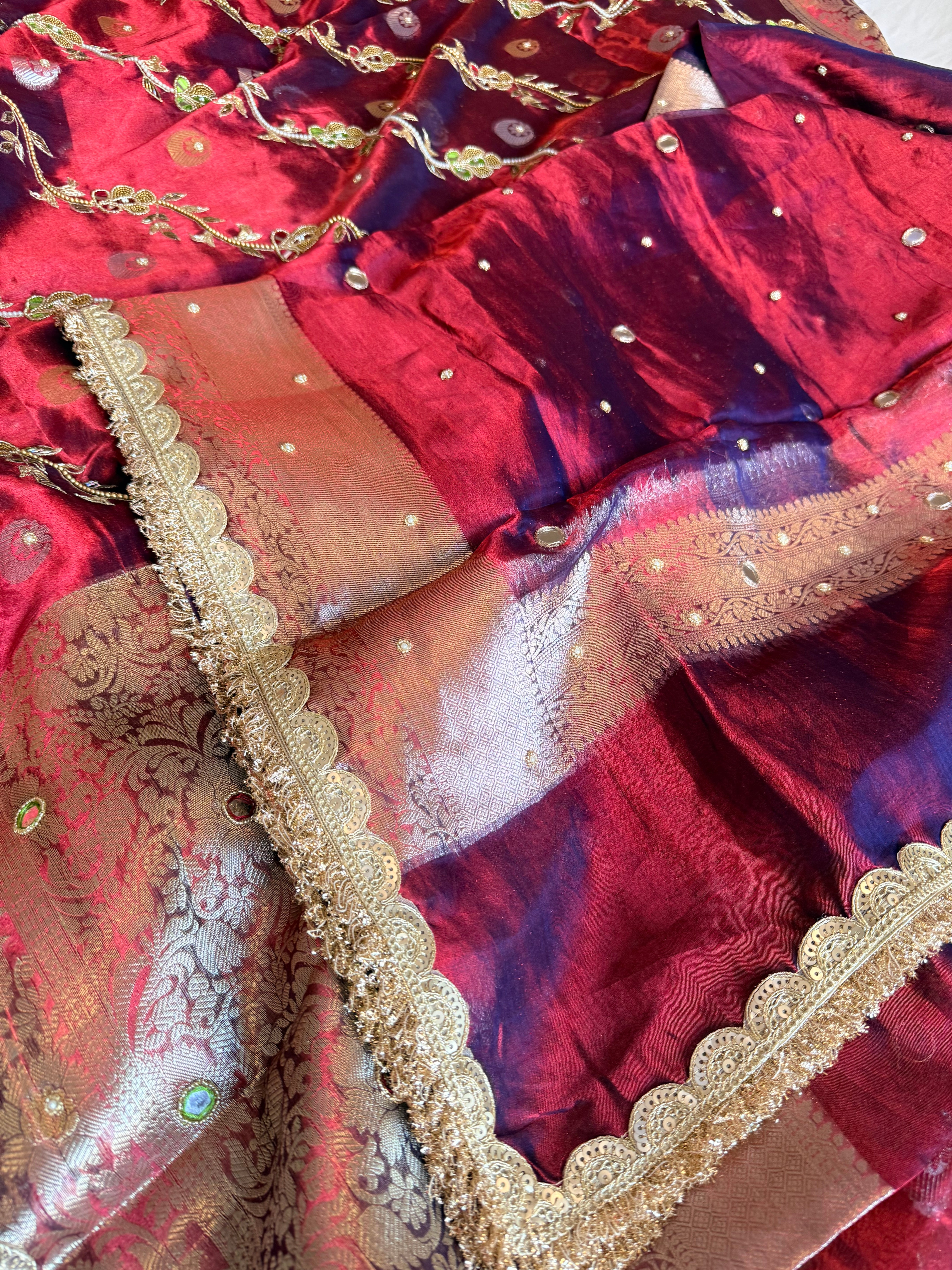 Maharani chand buta kadhwa tissue silk hand embroidered saree duppata set