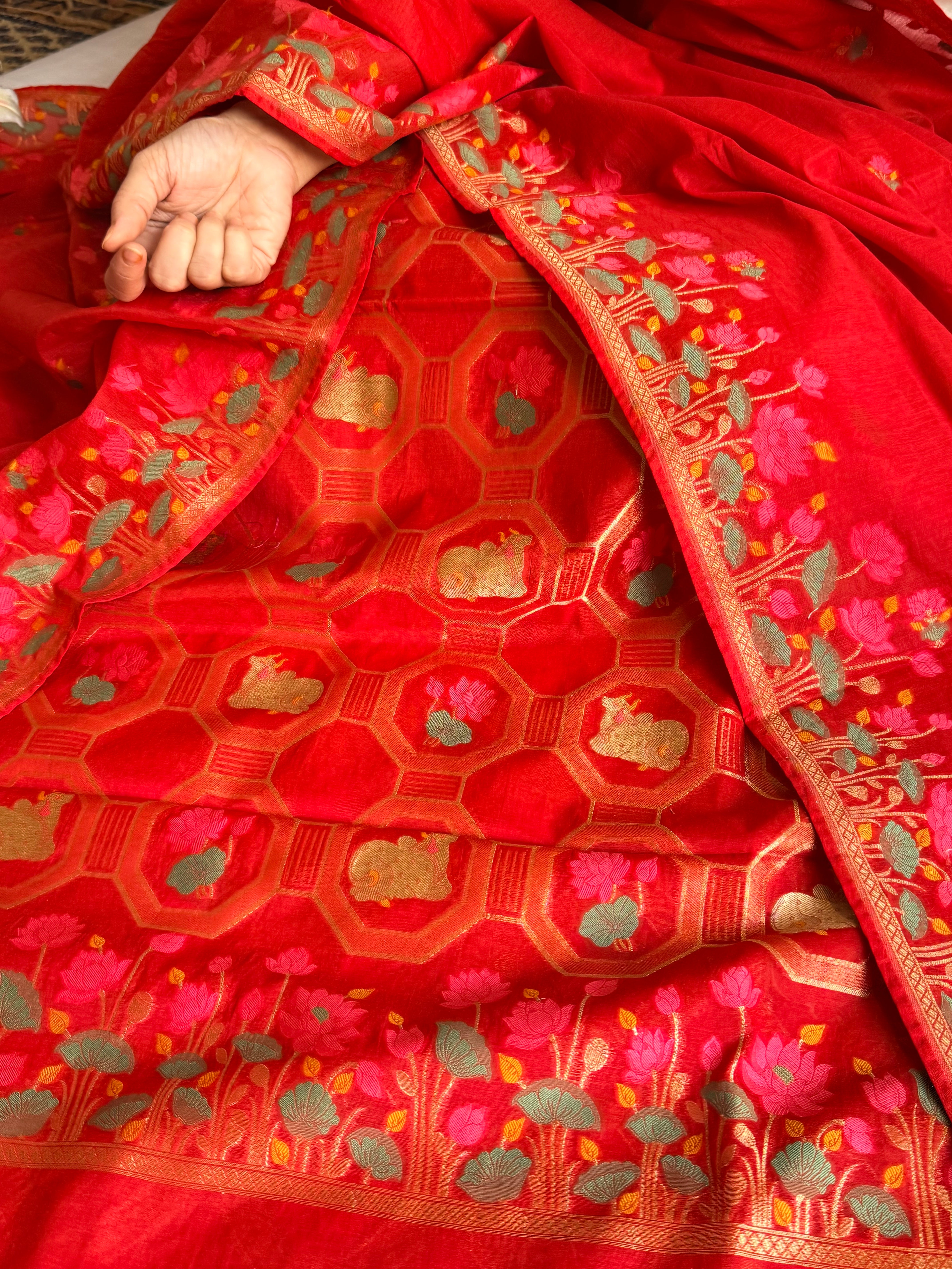 Mul cotton banarasi meenakari nandu motif suit sets