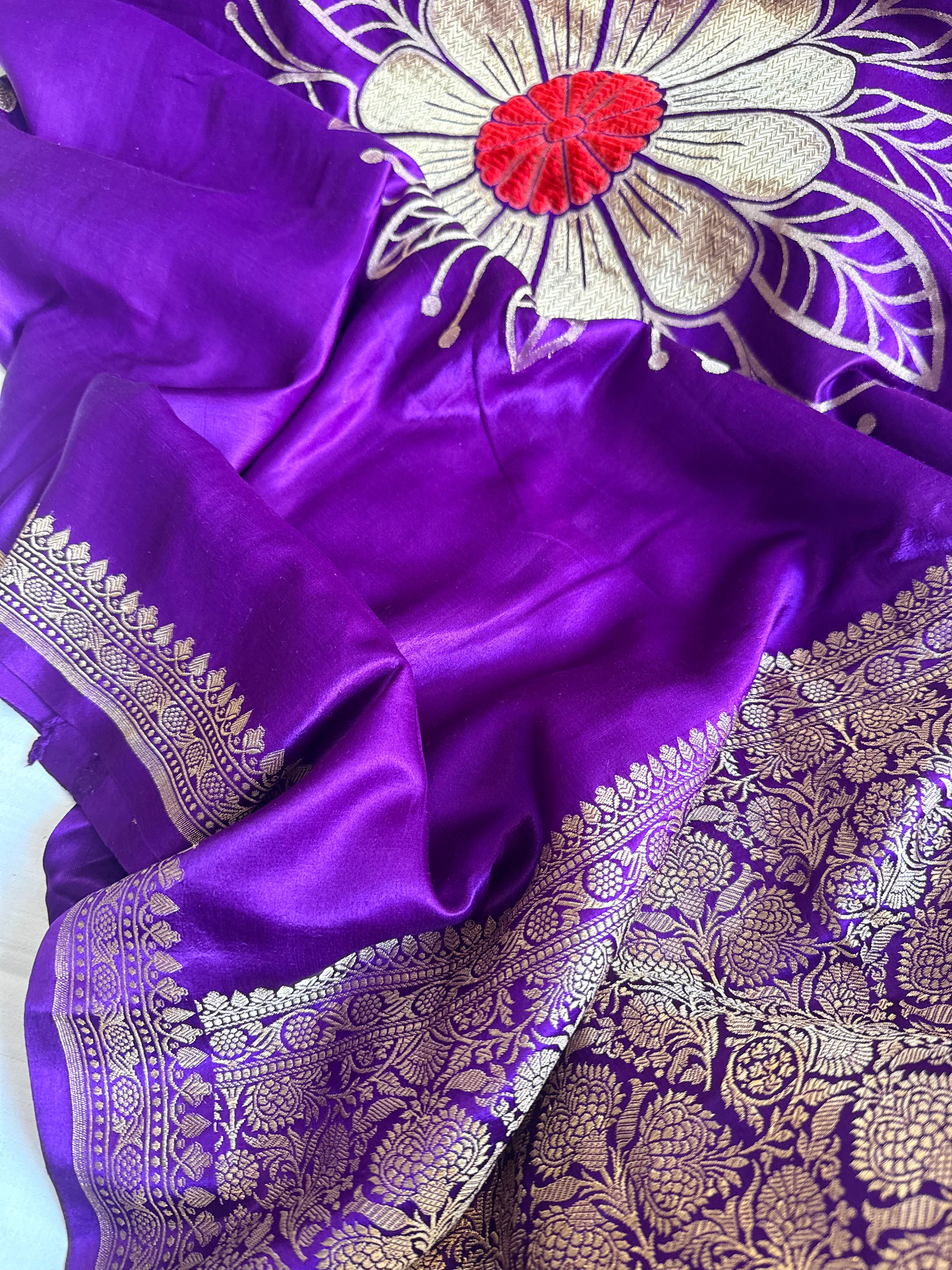 Fusion edit - Banarasi gorgette velvet meenakari kadhwa saree