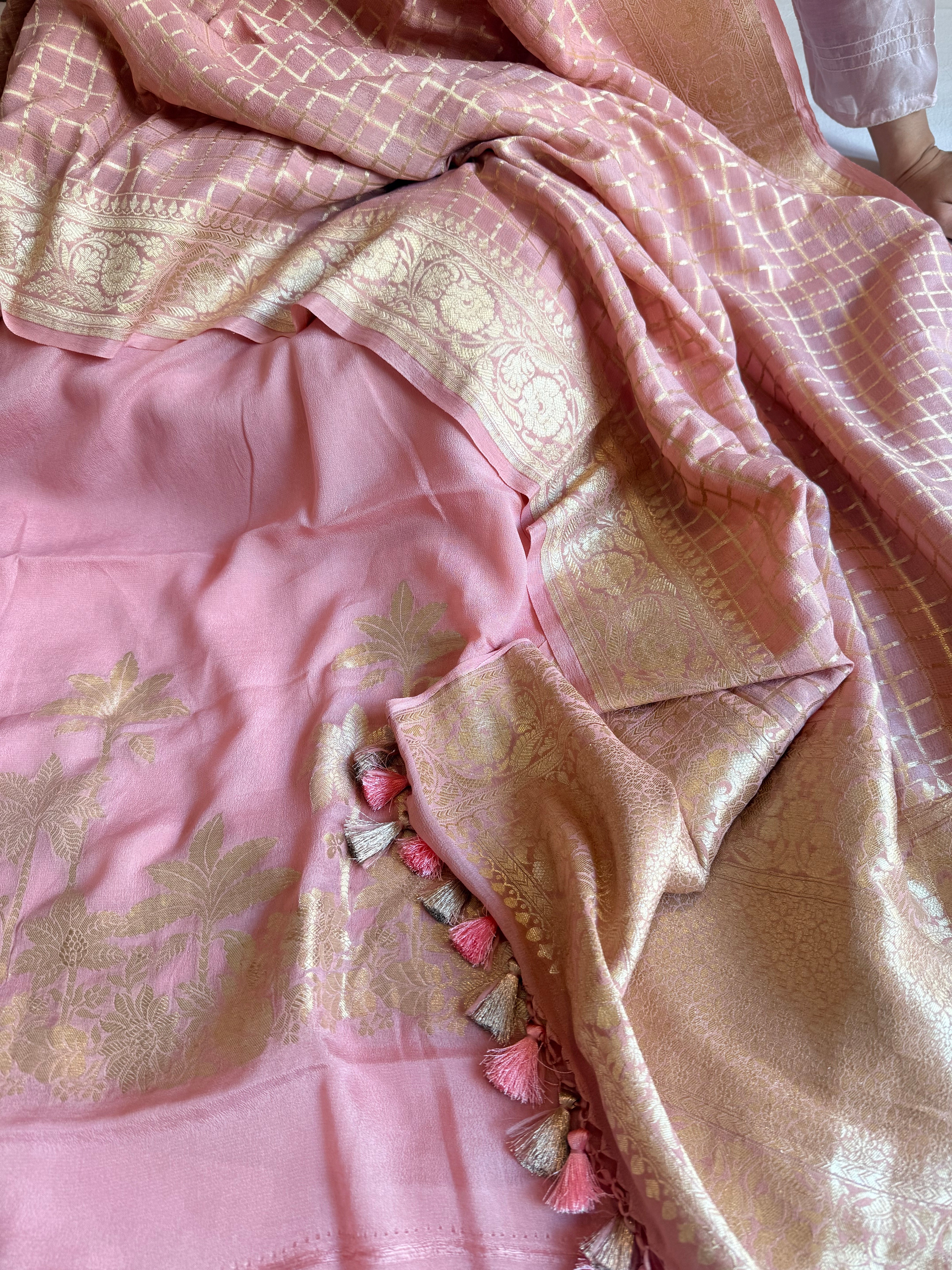 Chiffon gorgette peachy pink kadhwa weaving banarasi suit set