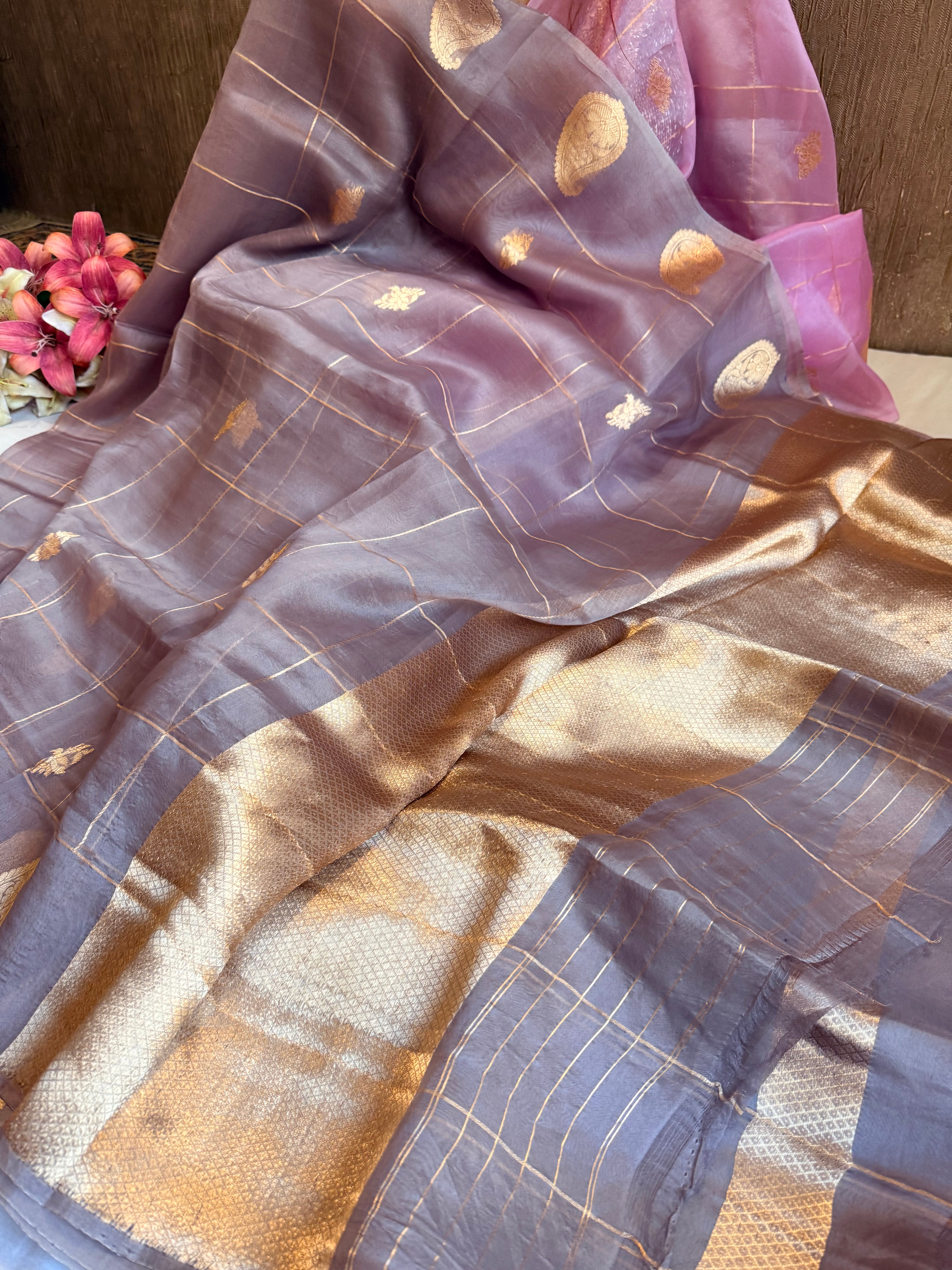 Metallic grey kora silk kadhwa handloom saree