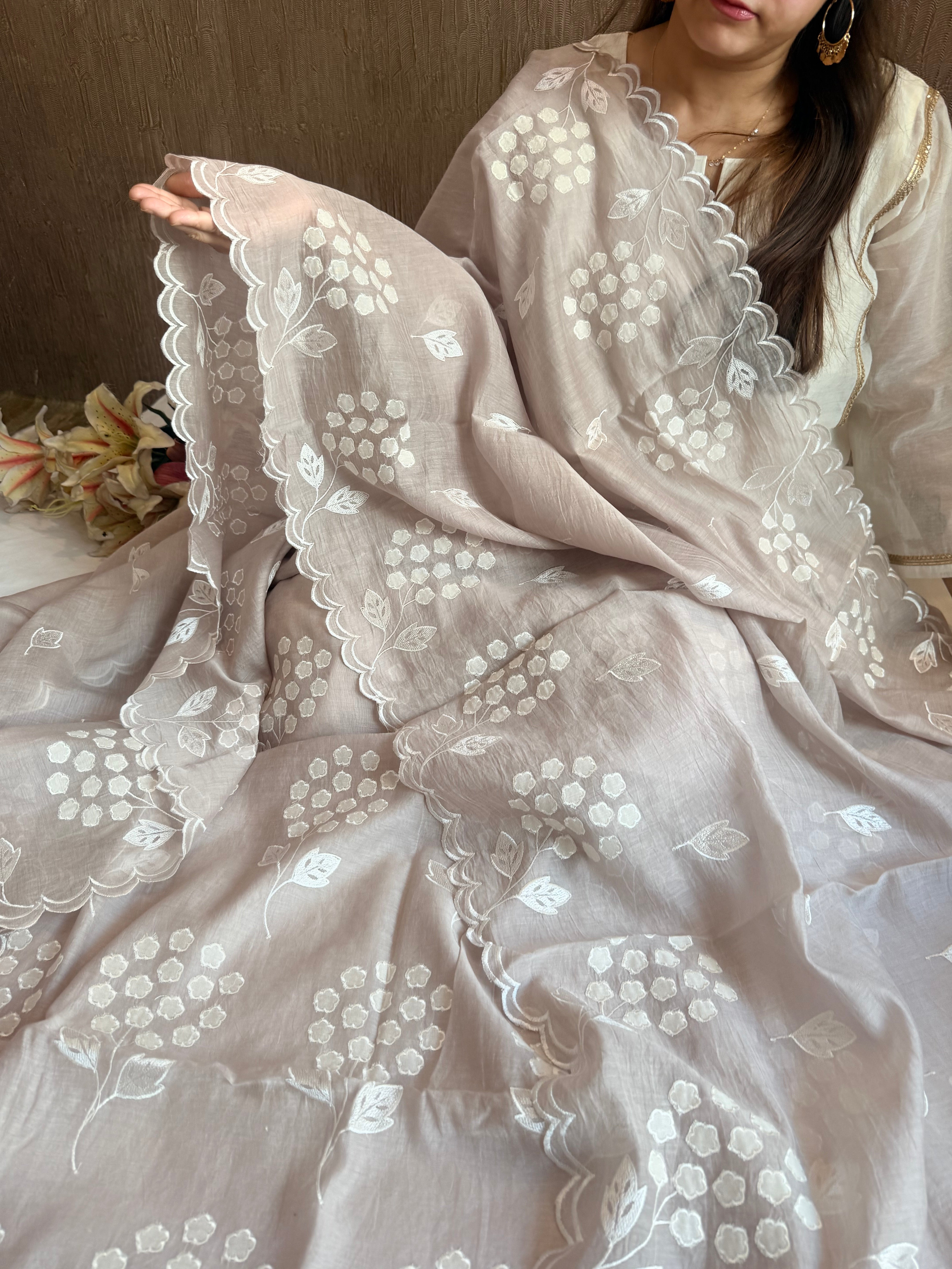 Alia bhatt inspired banarasi mulmul appliqué work suit set