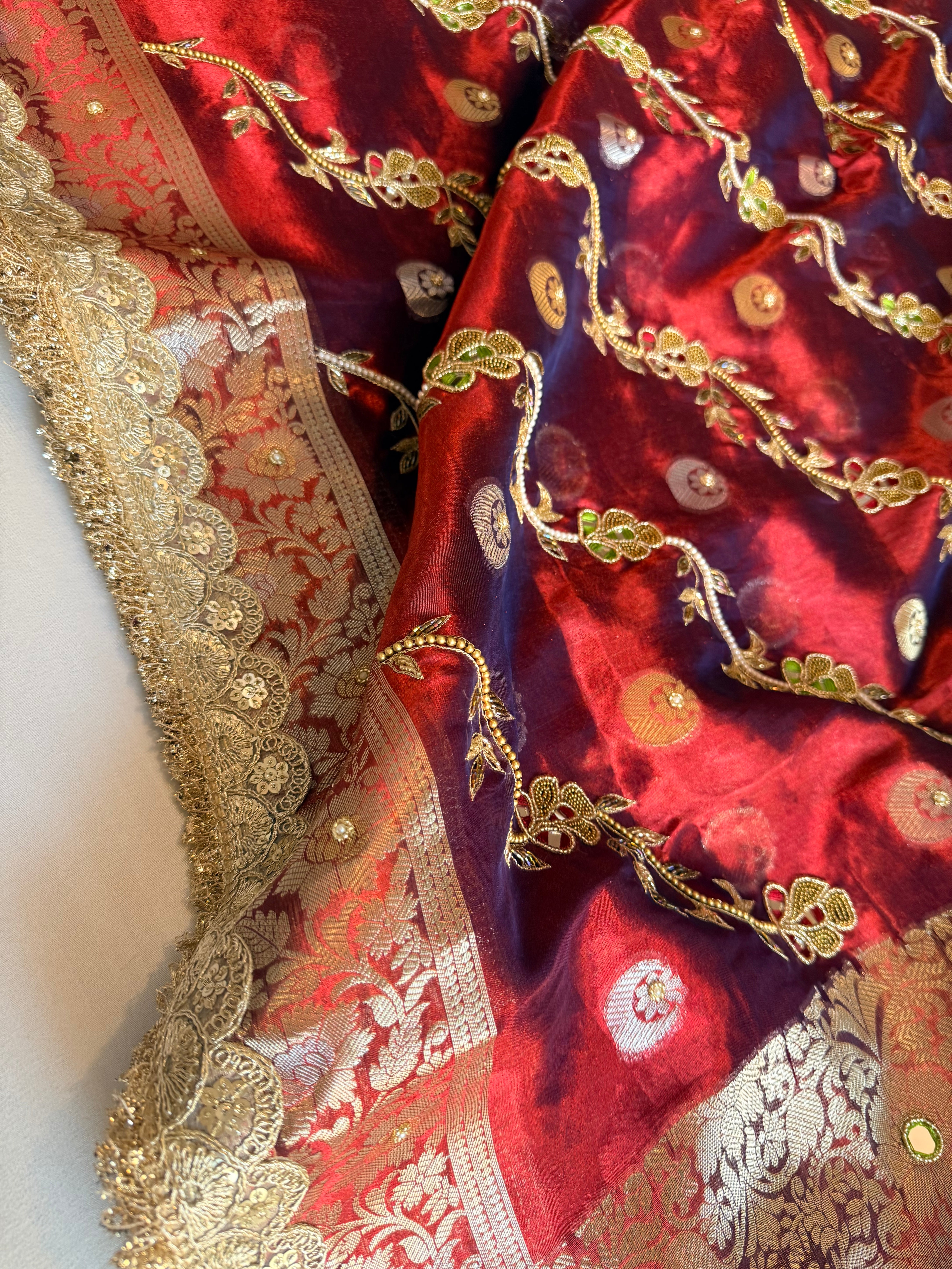 Maharani chand buta kadhwa tissue silk hand embroidered saree duppata set