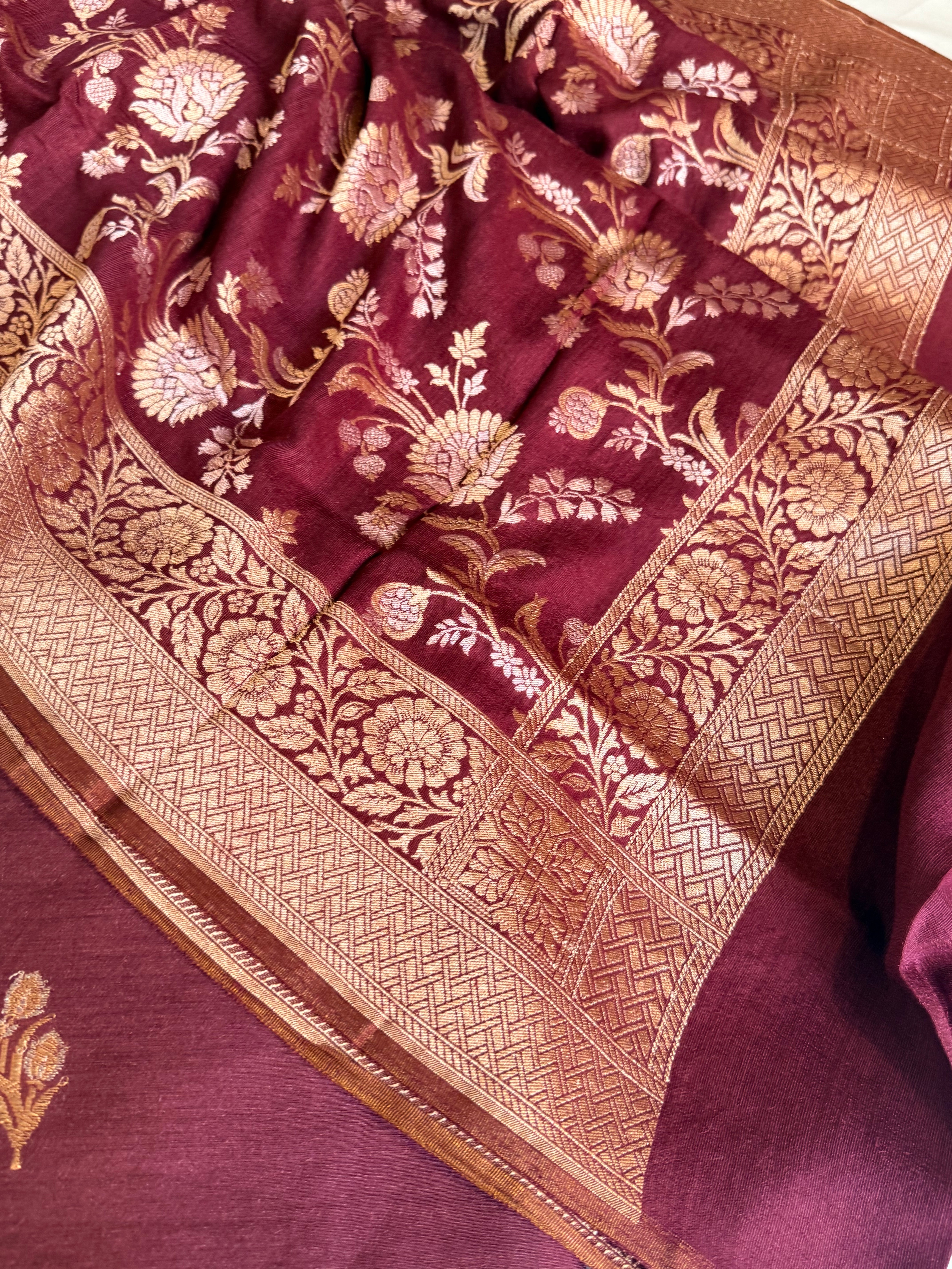 Moonga silk maroon shade kadhwa jungla duppata suit set