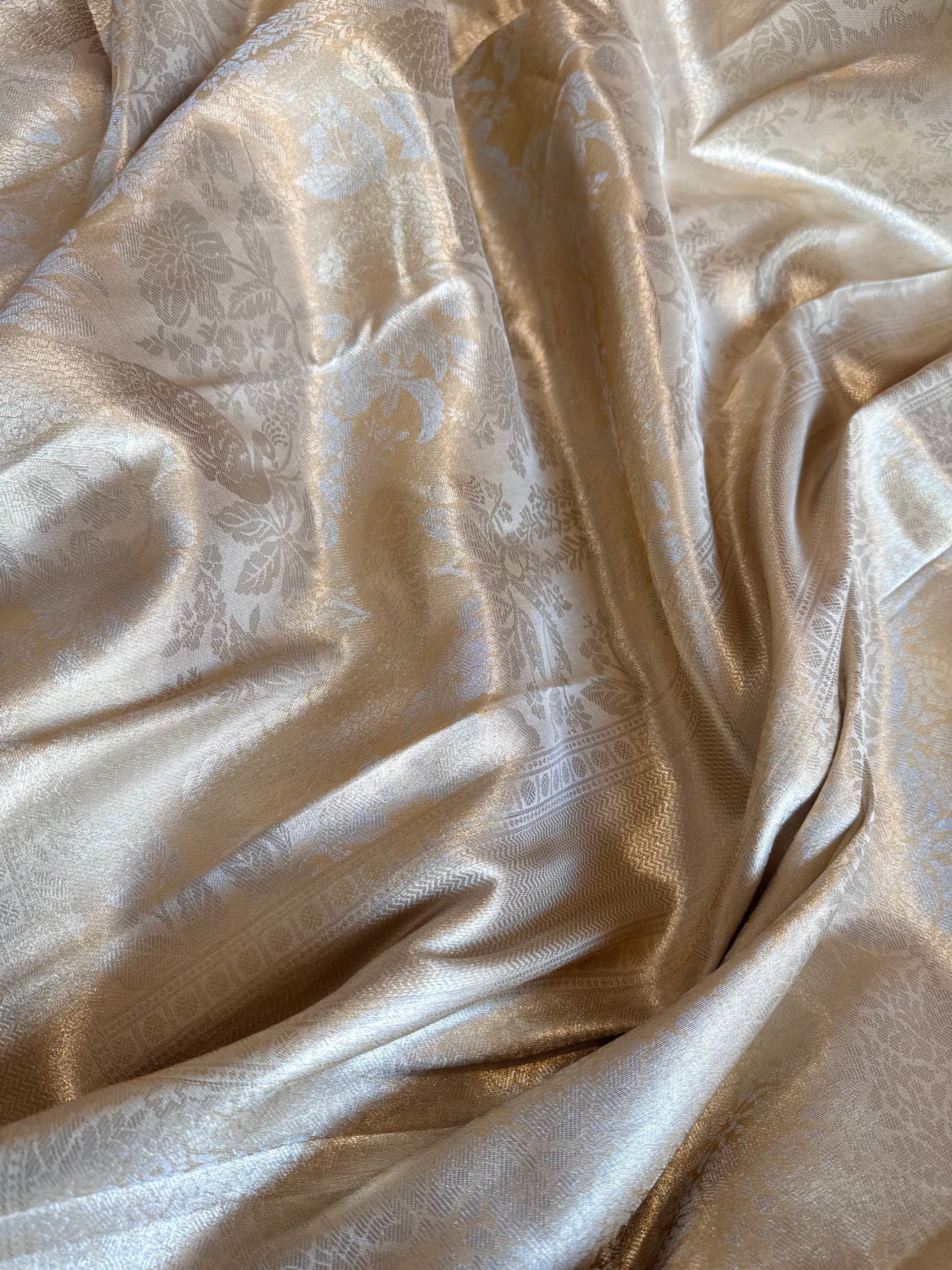 Kanjivaram inspired - Champagne gold tissue brocade kadhwa weaving saree