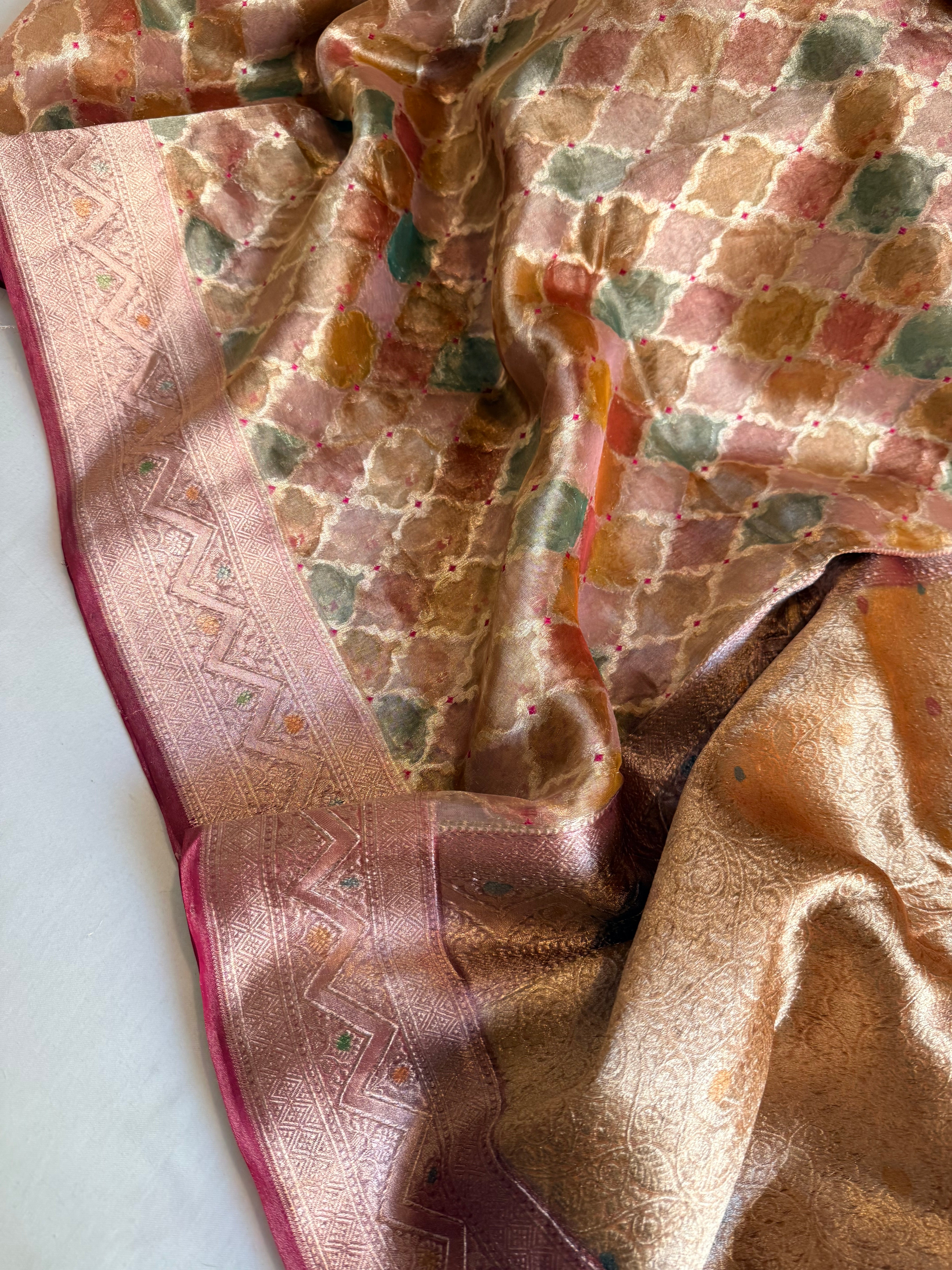Rangeen diamond tissue silk rangkaat kadhwa saree