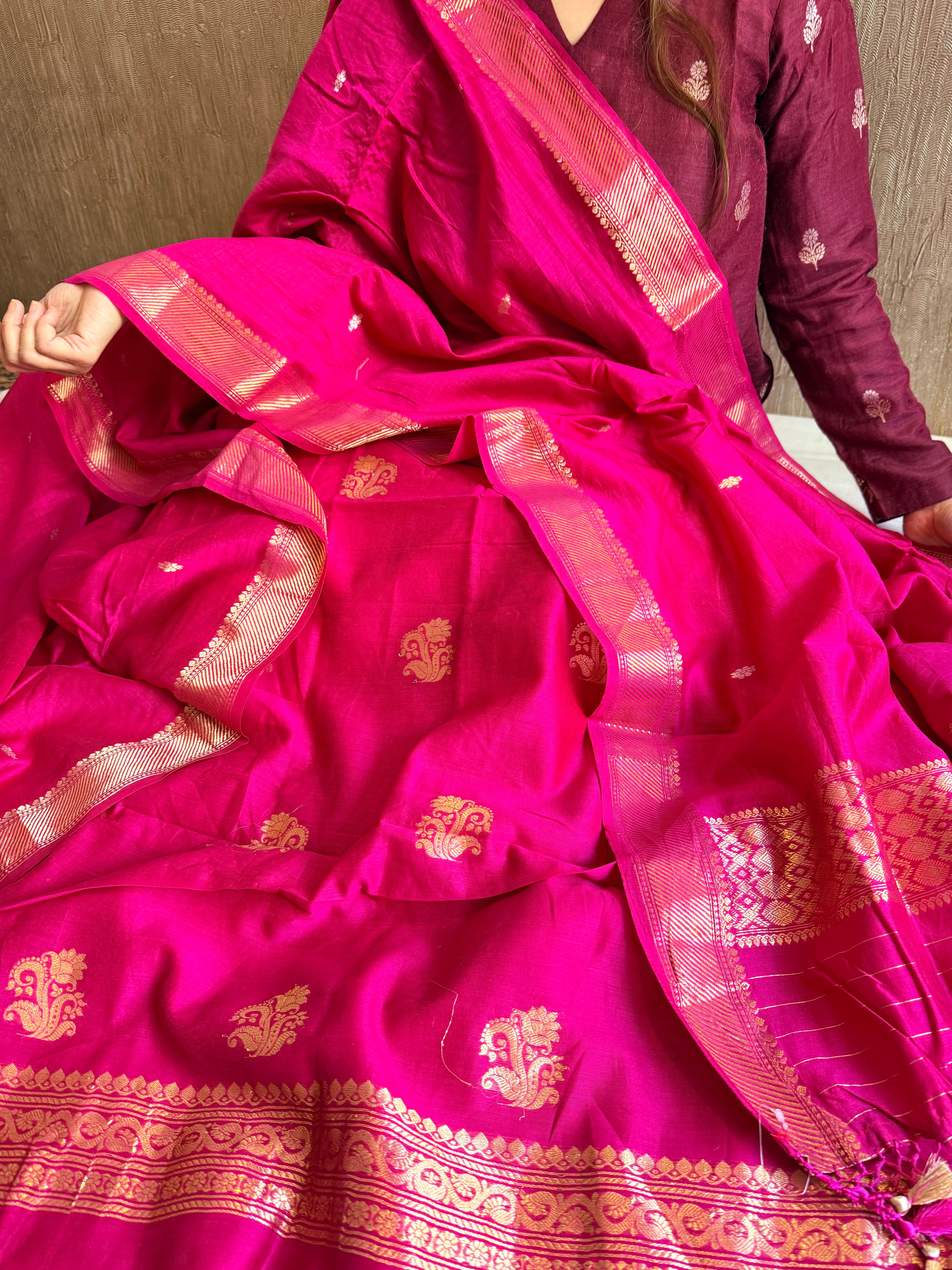 Mul cotton banarasi kadhwa buti hot pink suit set