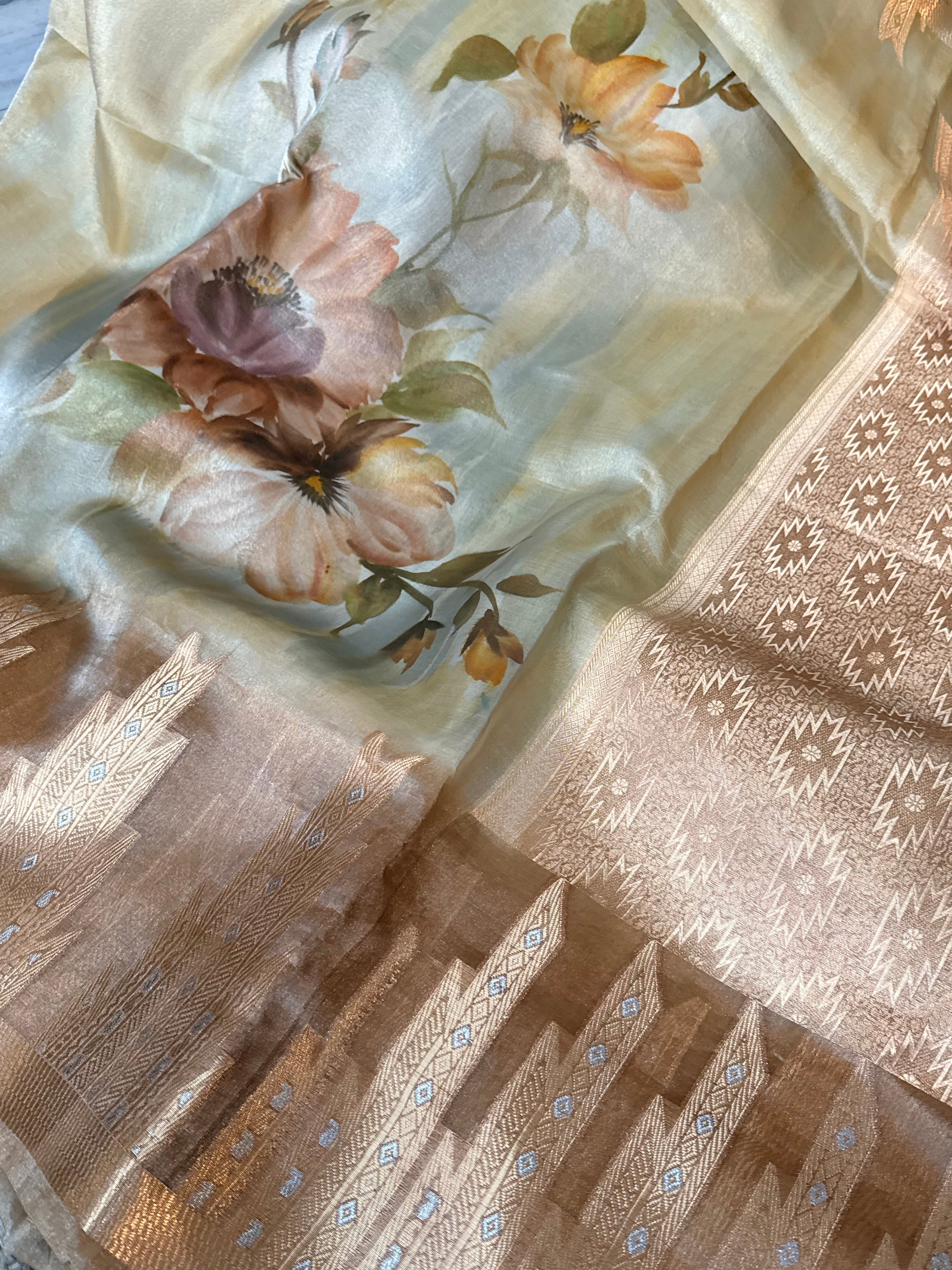 Tissue silk handbrush dyed kadhwa weaving banarasi saree