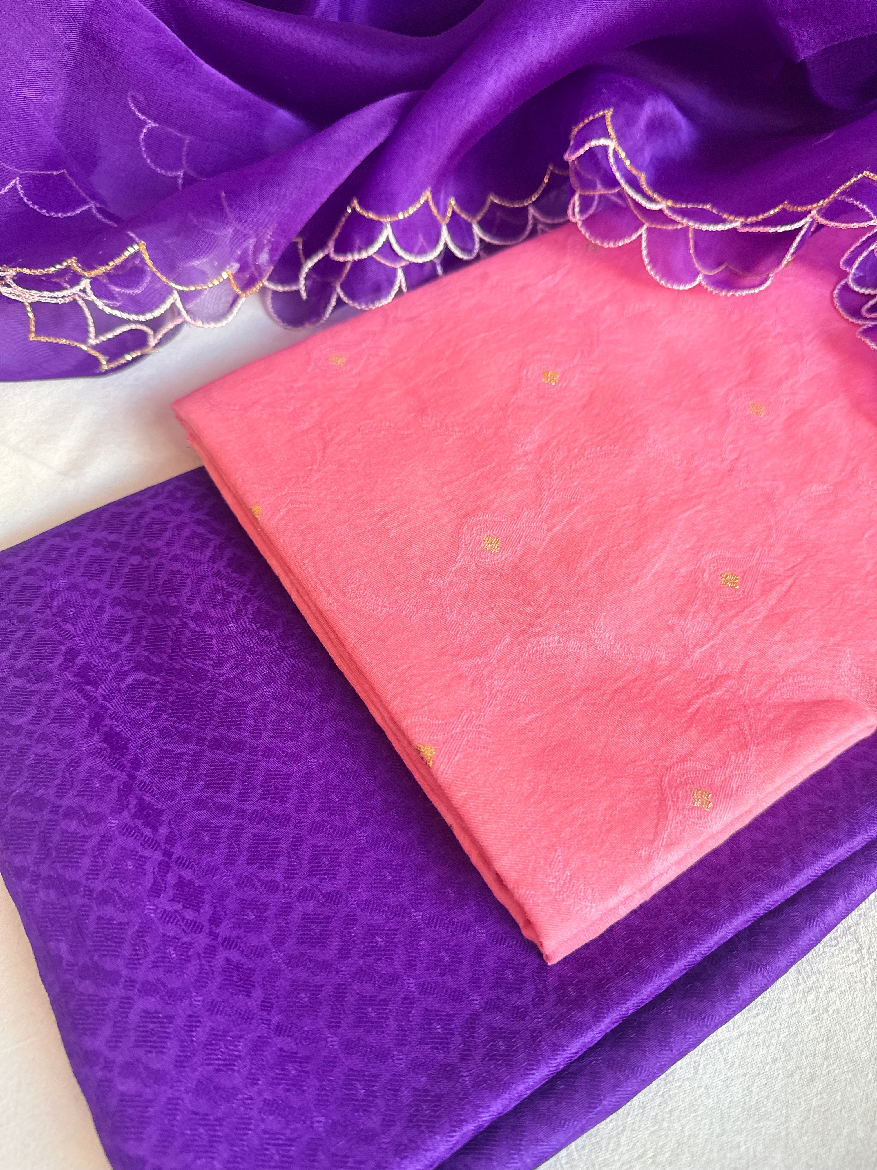 Summer suits under 8k - Mul cotton peach kurta paired with purple scalloped kora silk duppata