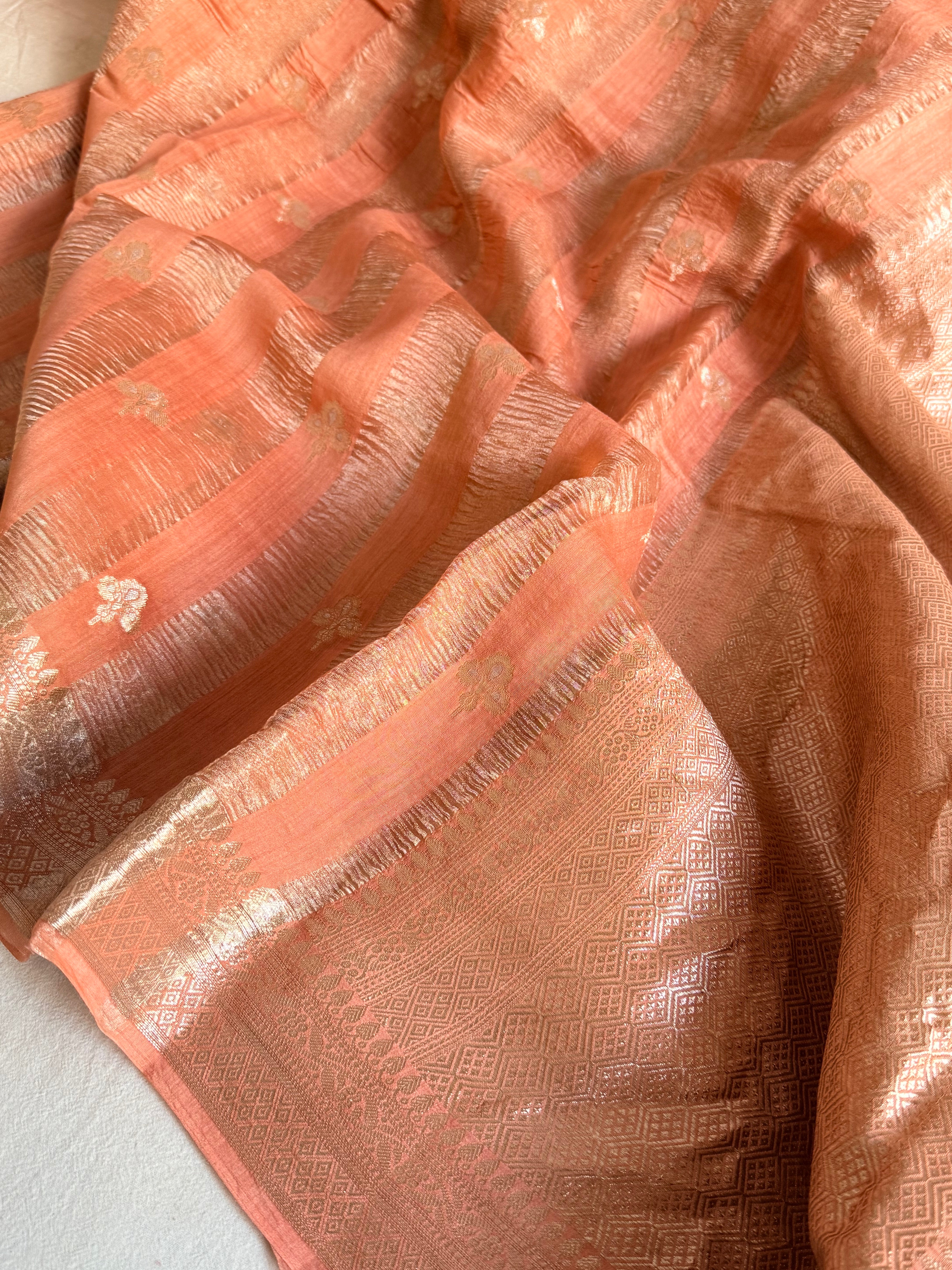 Below 10k - Crushed raw mango silk and tissue silk kadhwa border saree