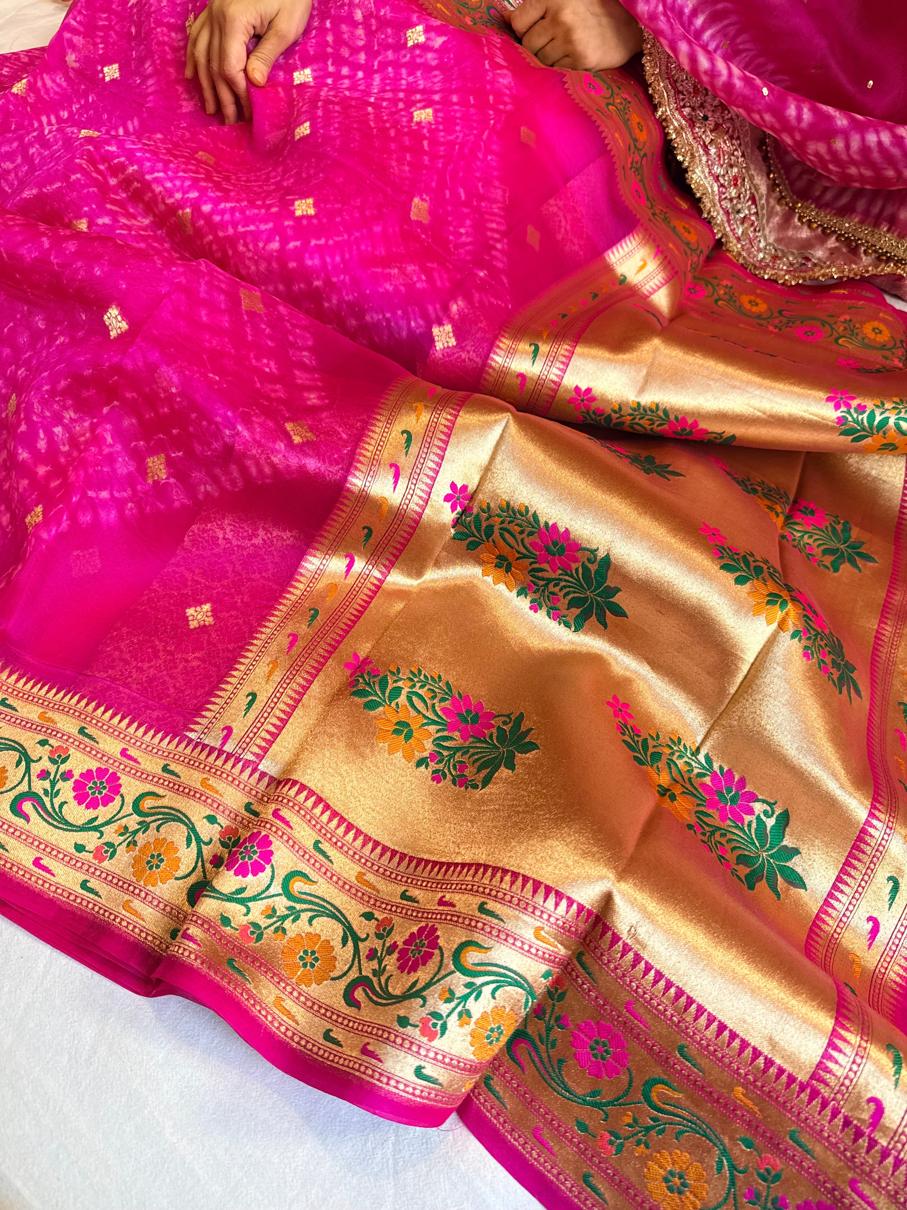 Hot fuchsia pink kora silk paithani meenakari border arshi dye saree