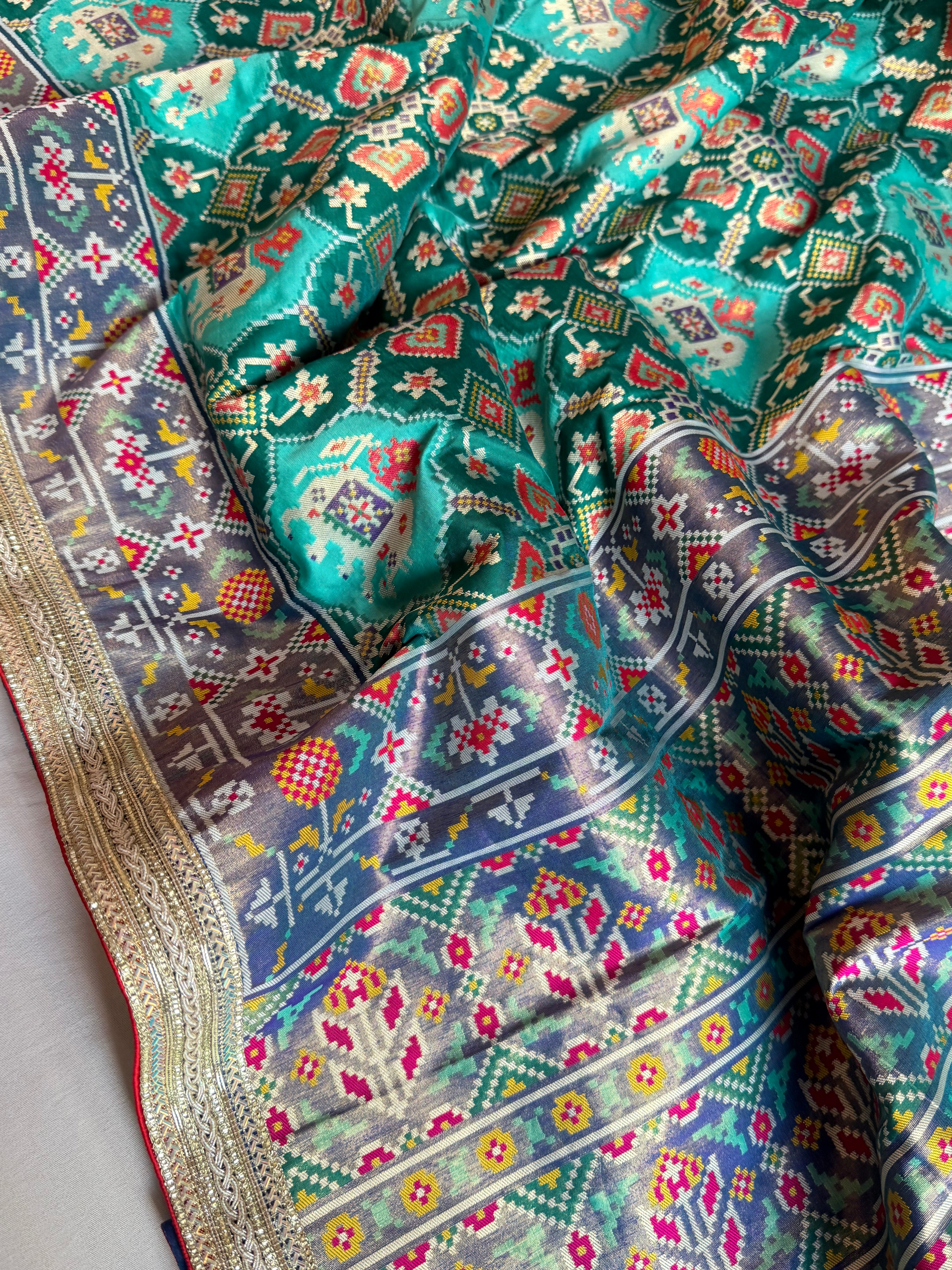 Banarasi patola weaving silk meenakari weaving saree