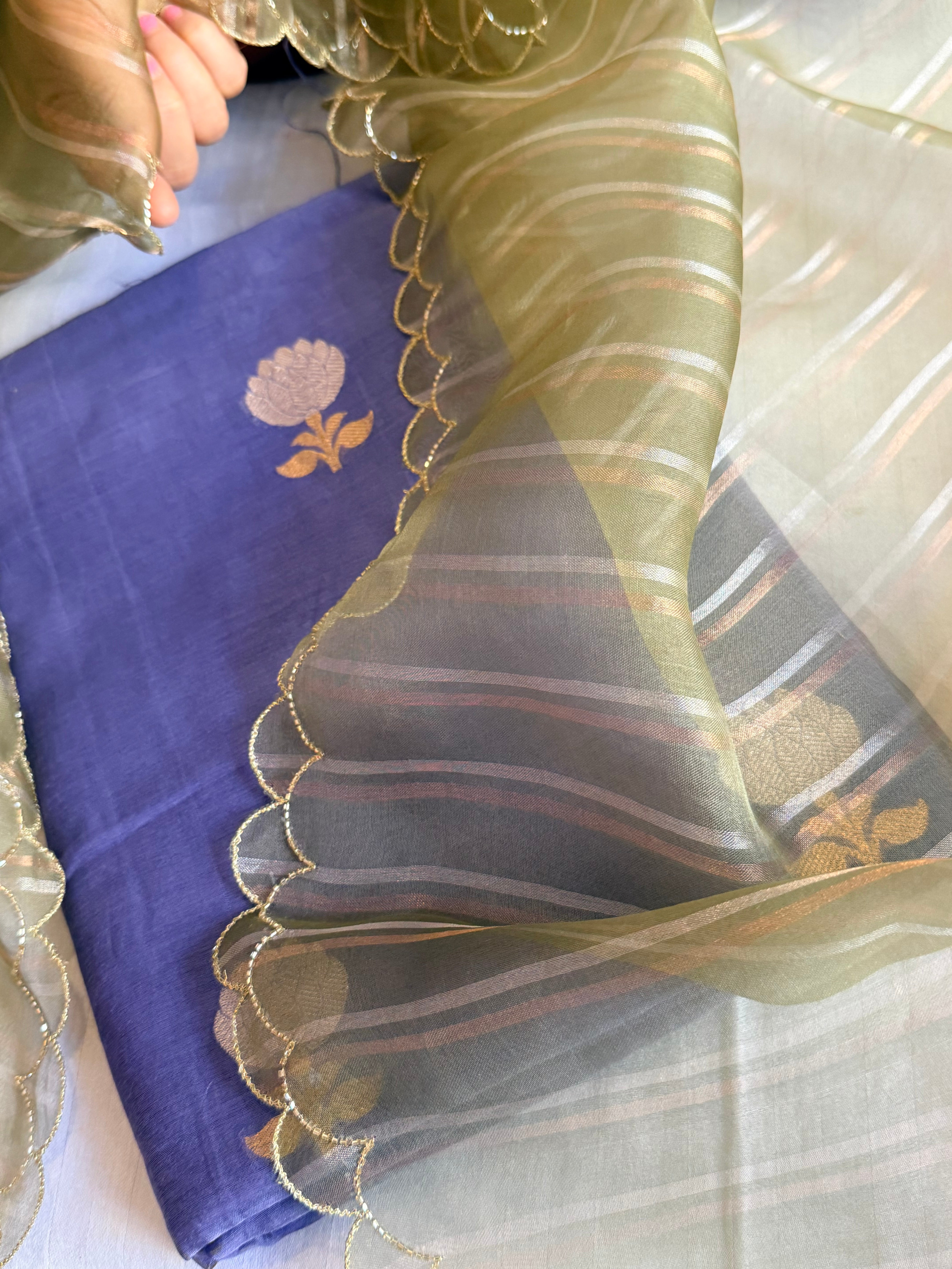 Handloom cotton sona rupa kurta paired with kora silk scalloped duppata set