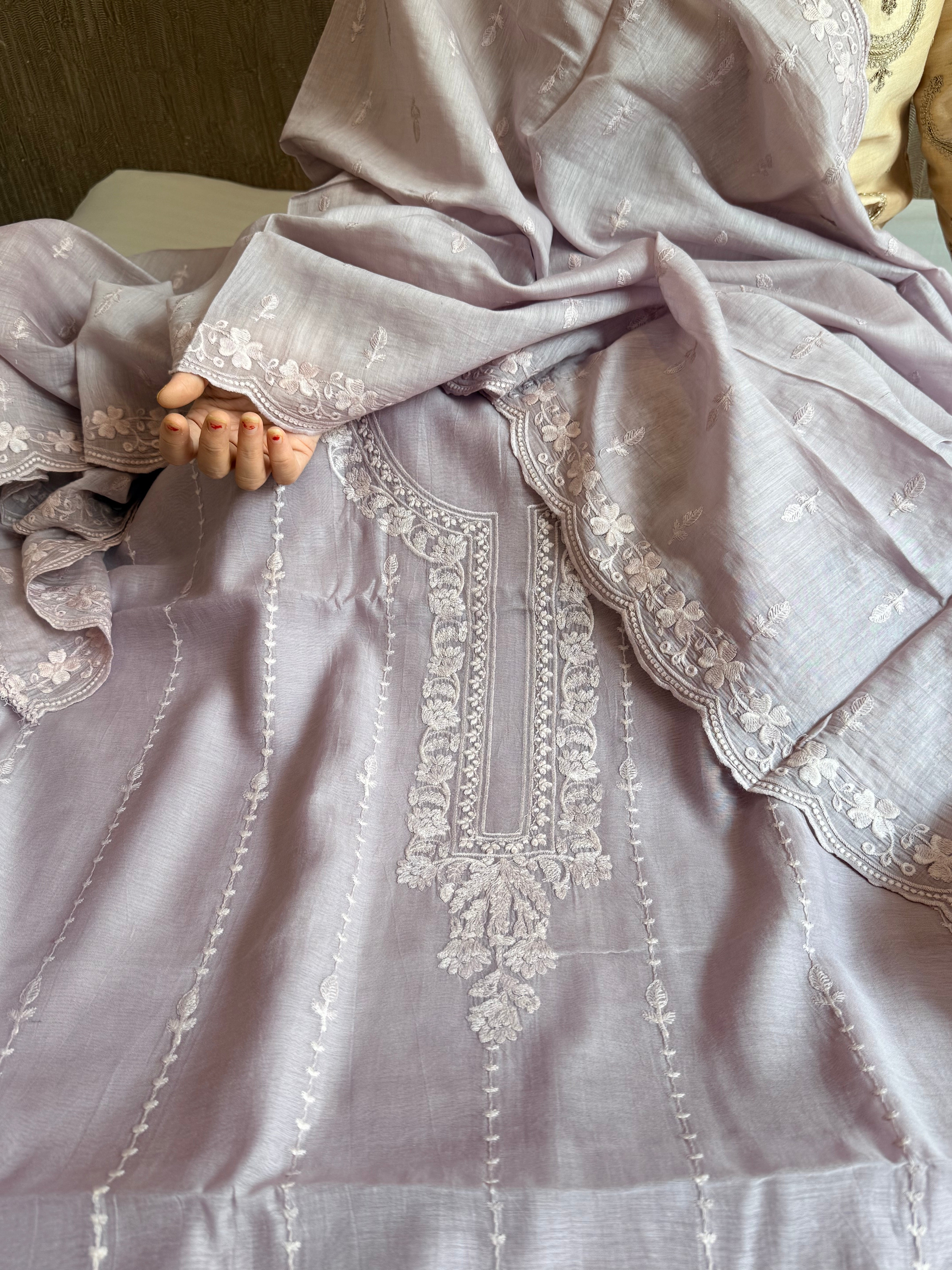 Dusty lilac mul cotton thread hand embroidered suit set