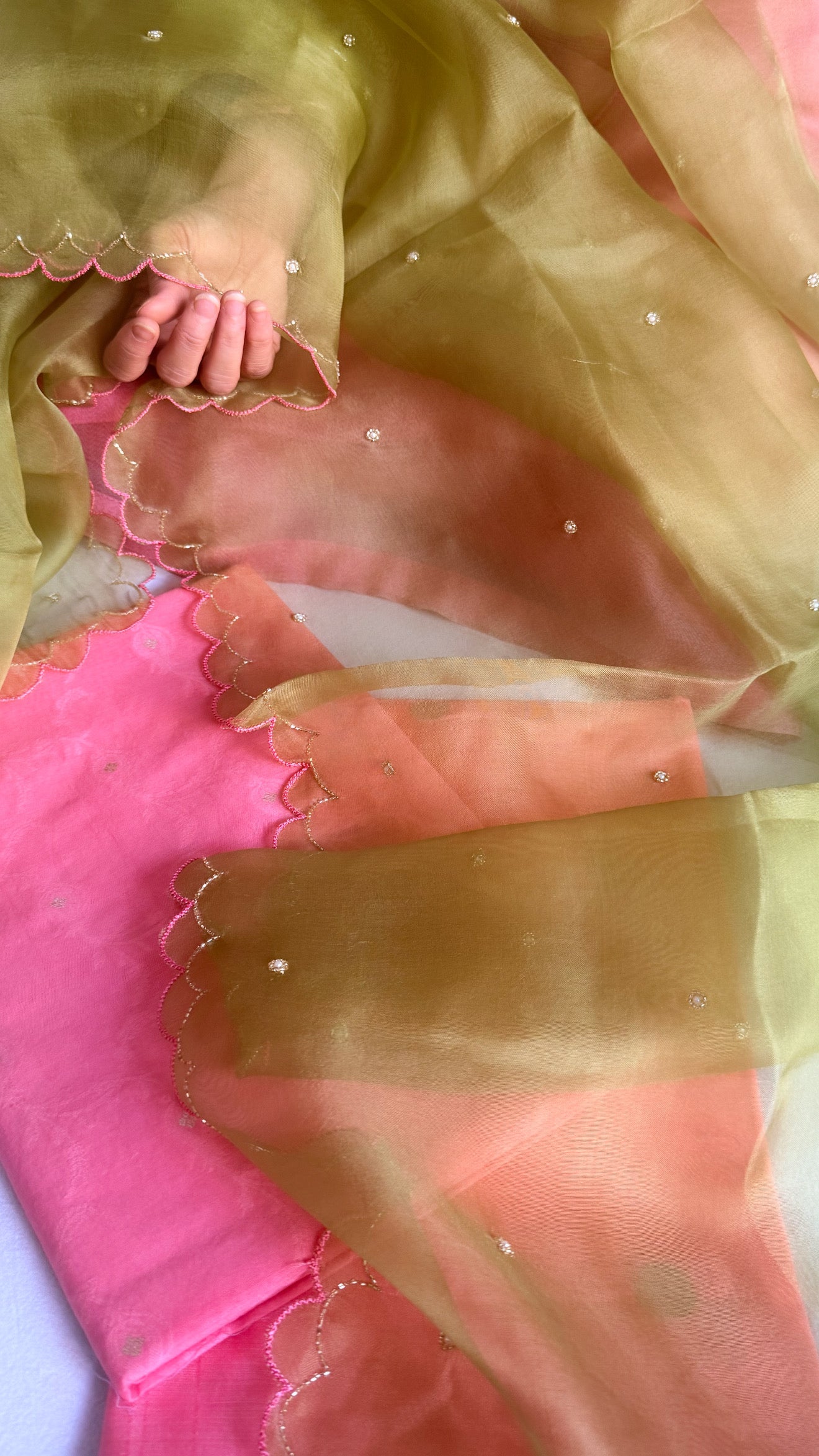 Summer suits under 8k - Mul cotton pink kurta paired with kora silk scalloped green duppata set