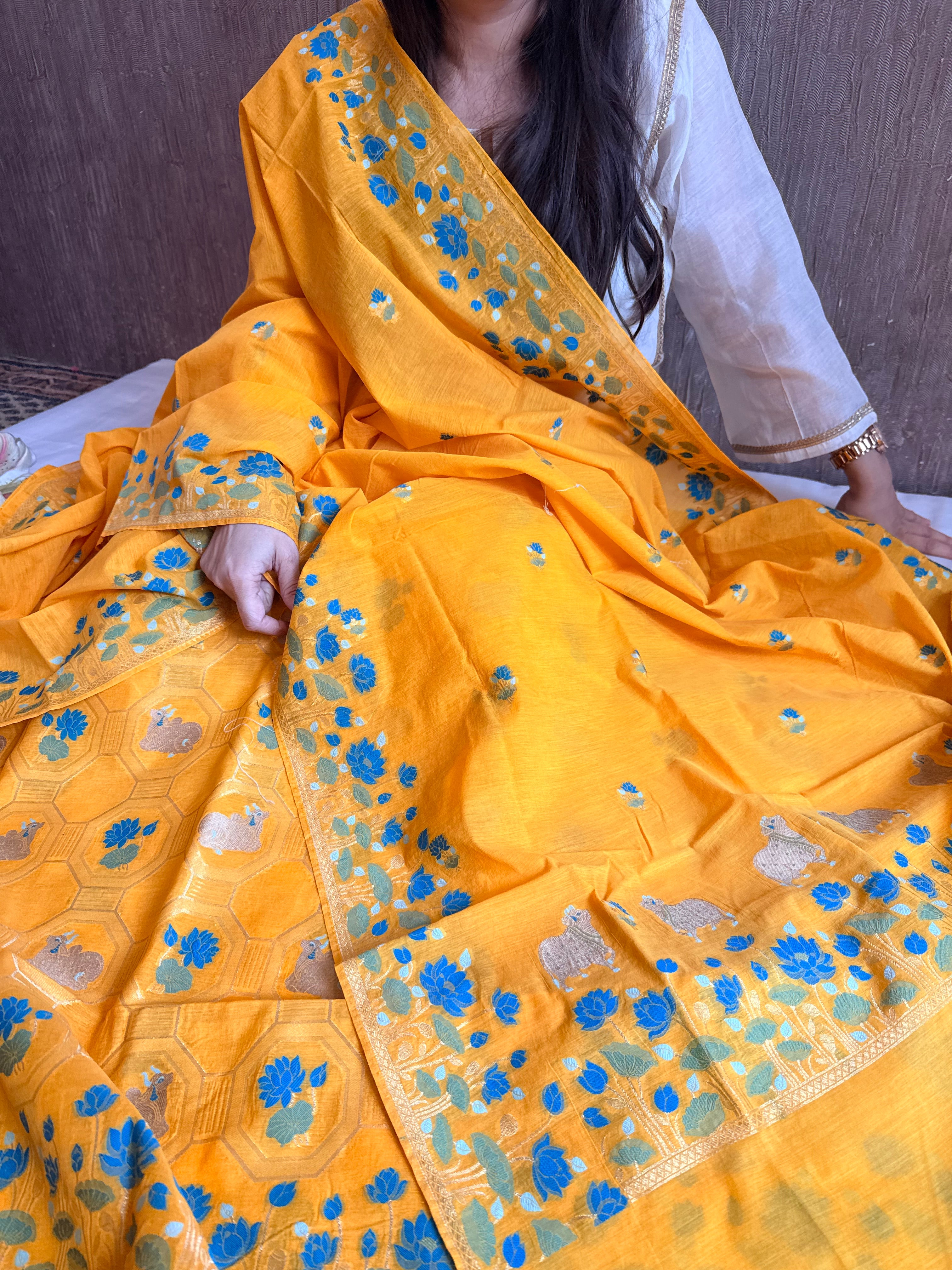 Mul cotton banarasi meenakari nandu motif suit sets