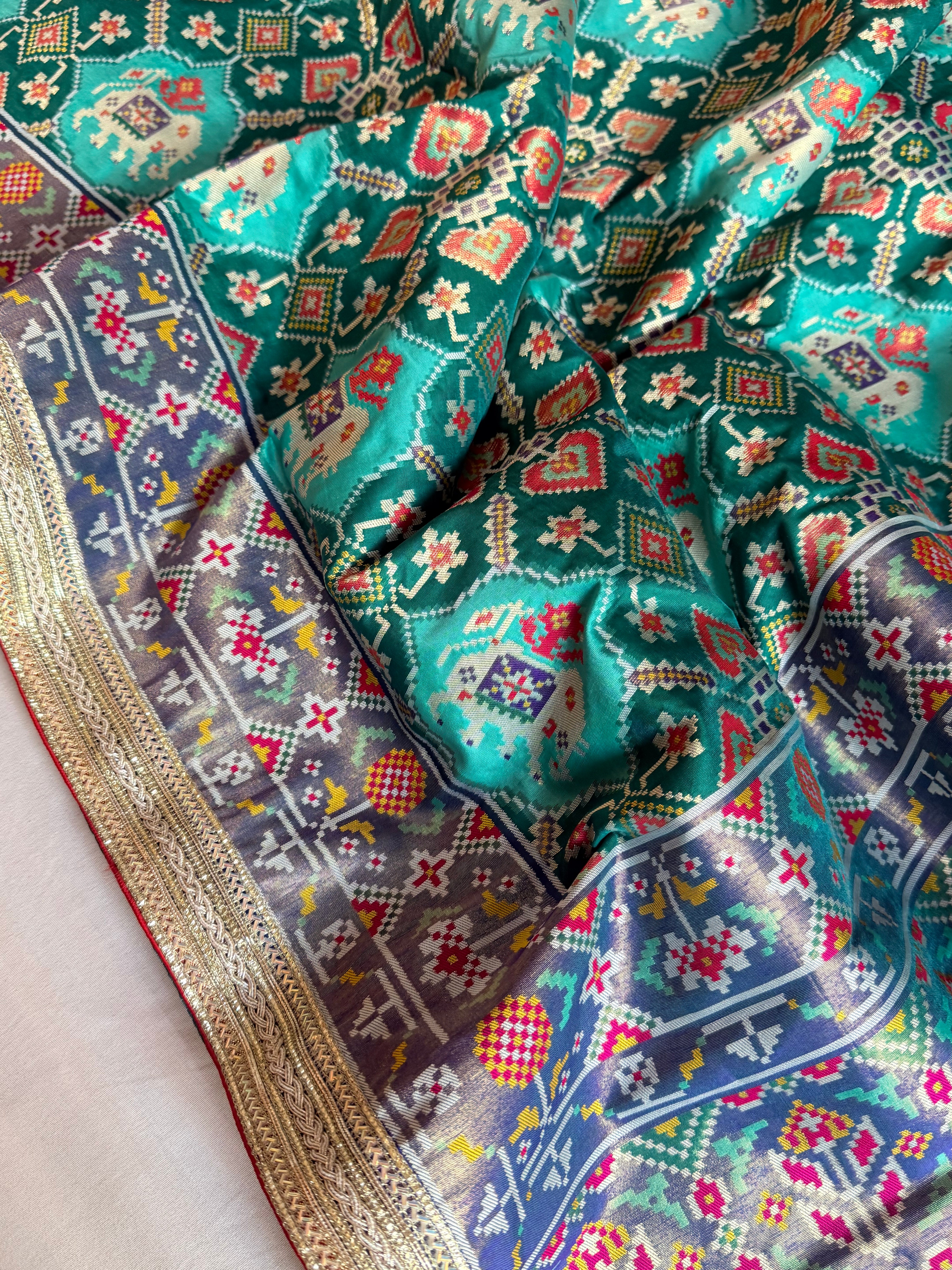 Banarasi patola weaving silk meenakari weaving saree