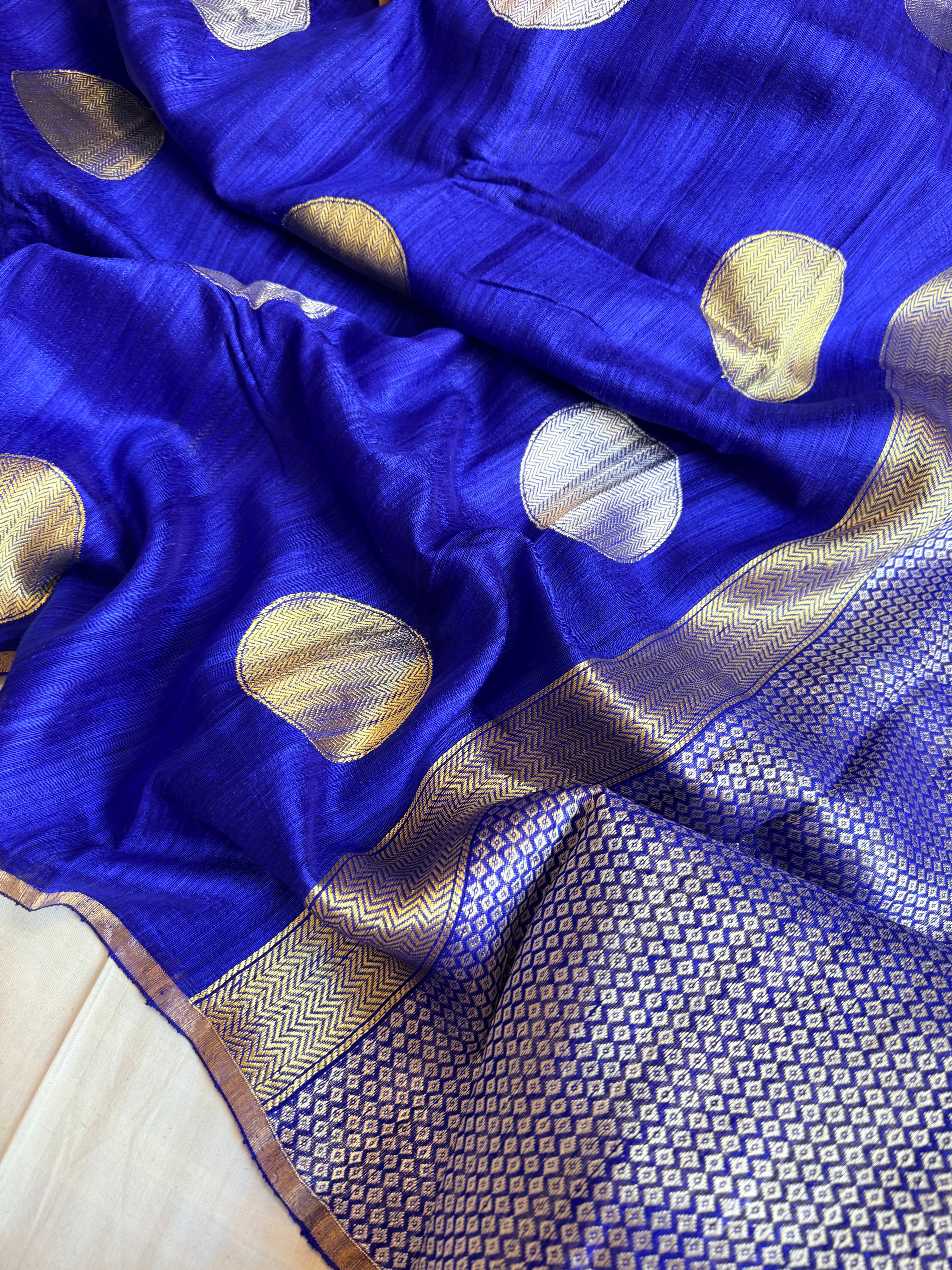 Electric blue tussar gorgette kadhwa weaving saree