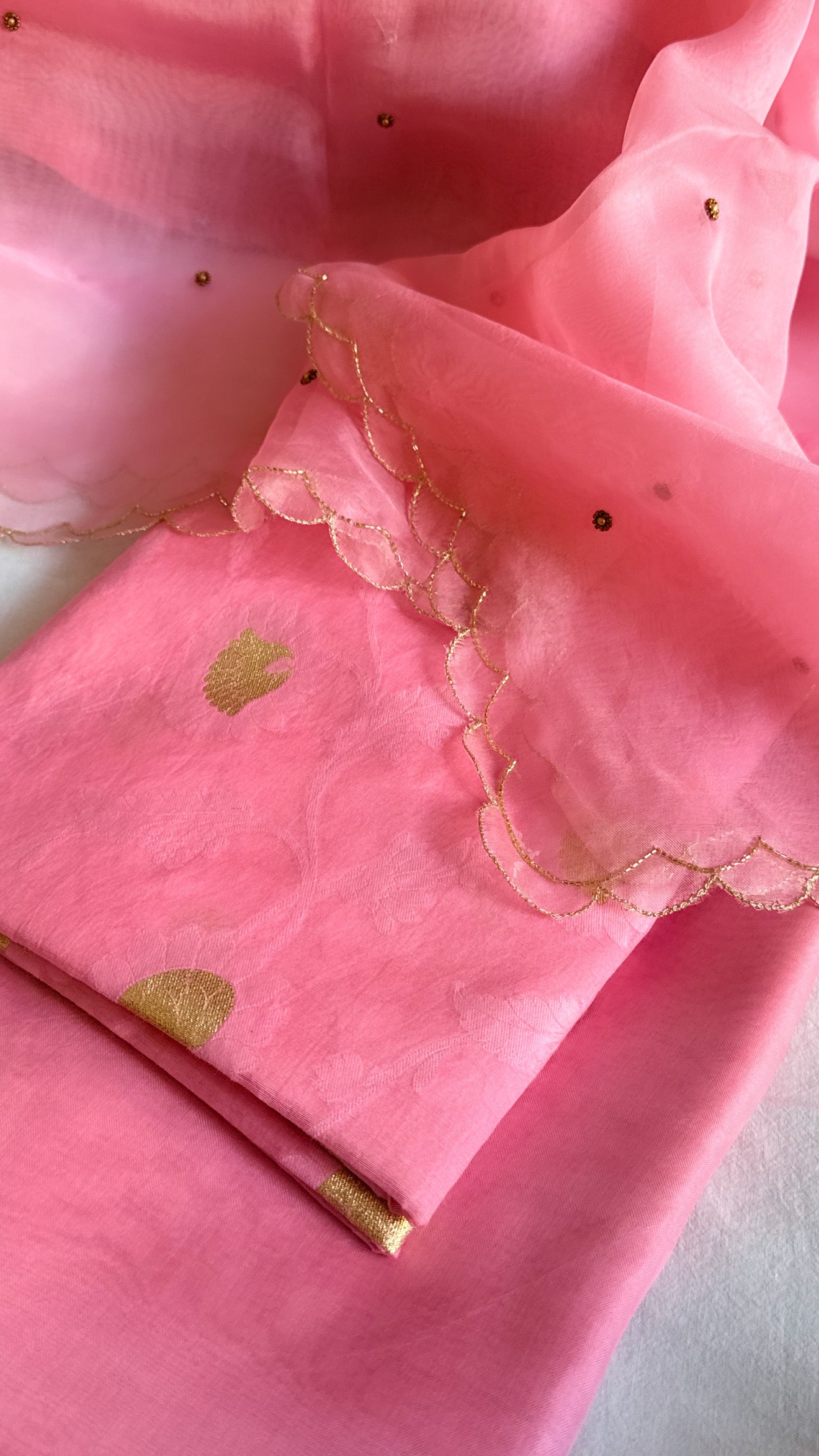 Summer suits under 8k - Mul cotton pink kurta paired with pink scalloped kora silk duppata