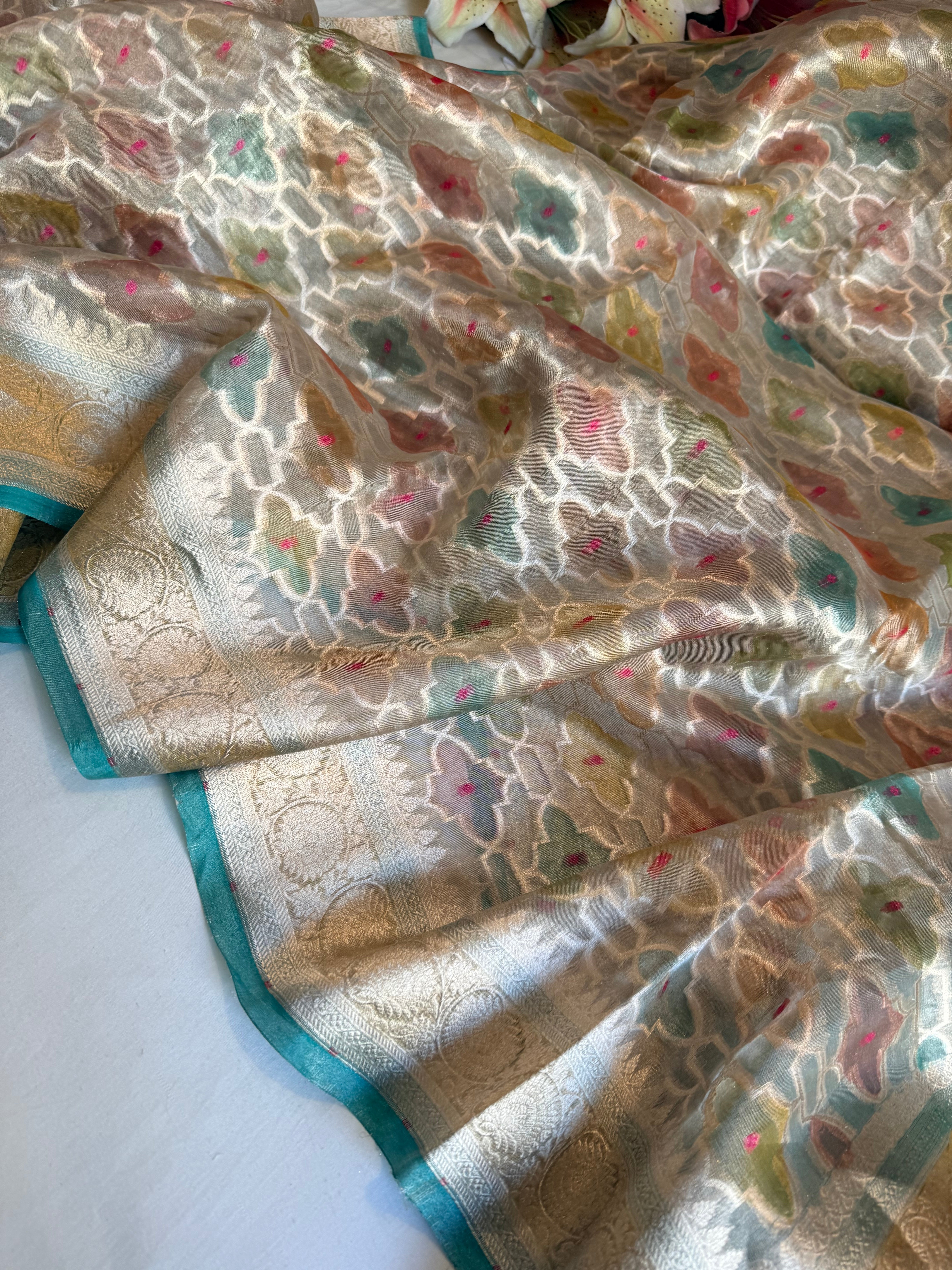 Rangeen diamond tissue silk rangkaat kadhwa saree