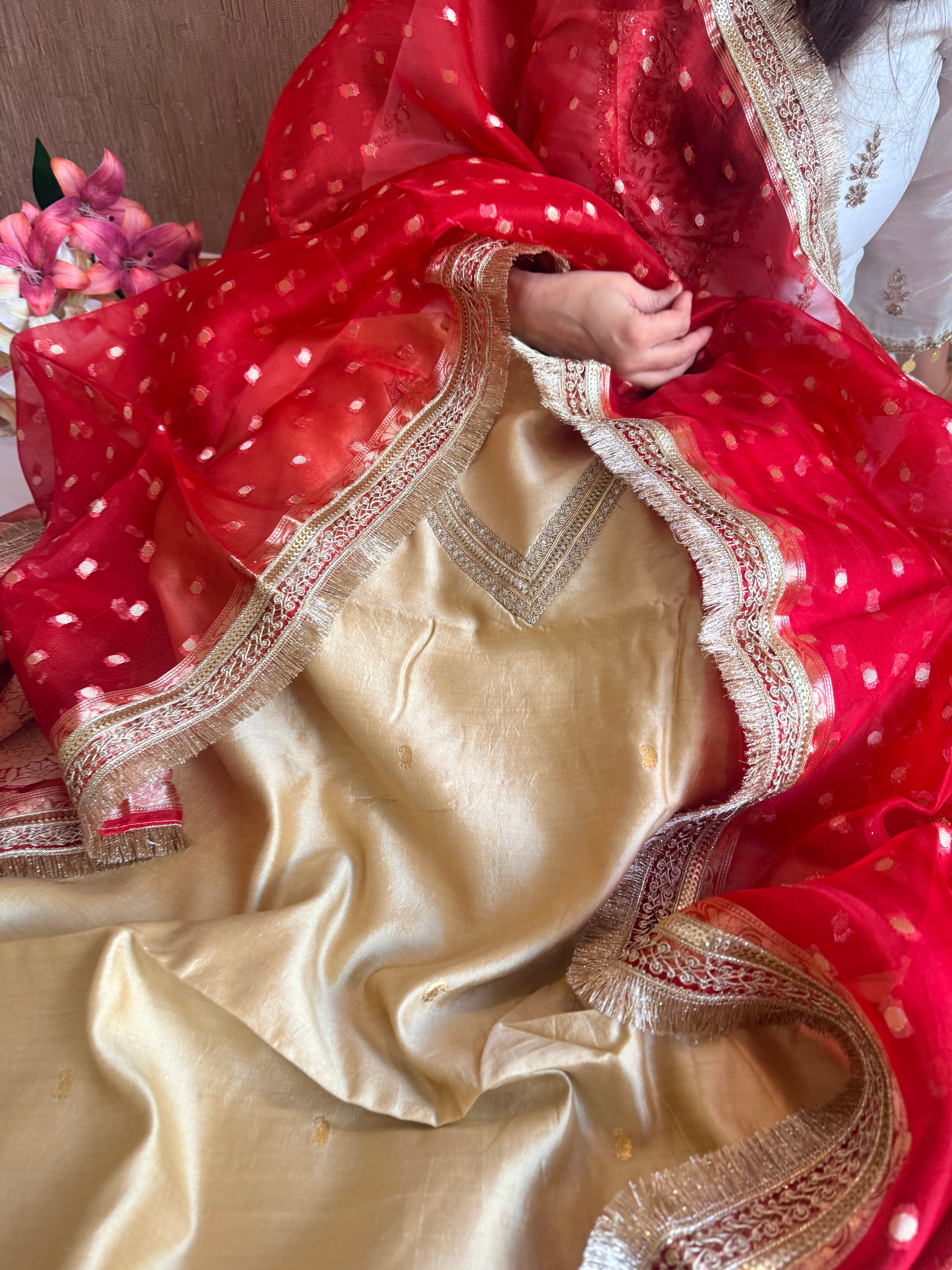 Beige-red chiniya silk kadhwa buta kurta paired with kora silk red duppata