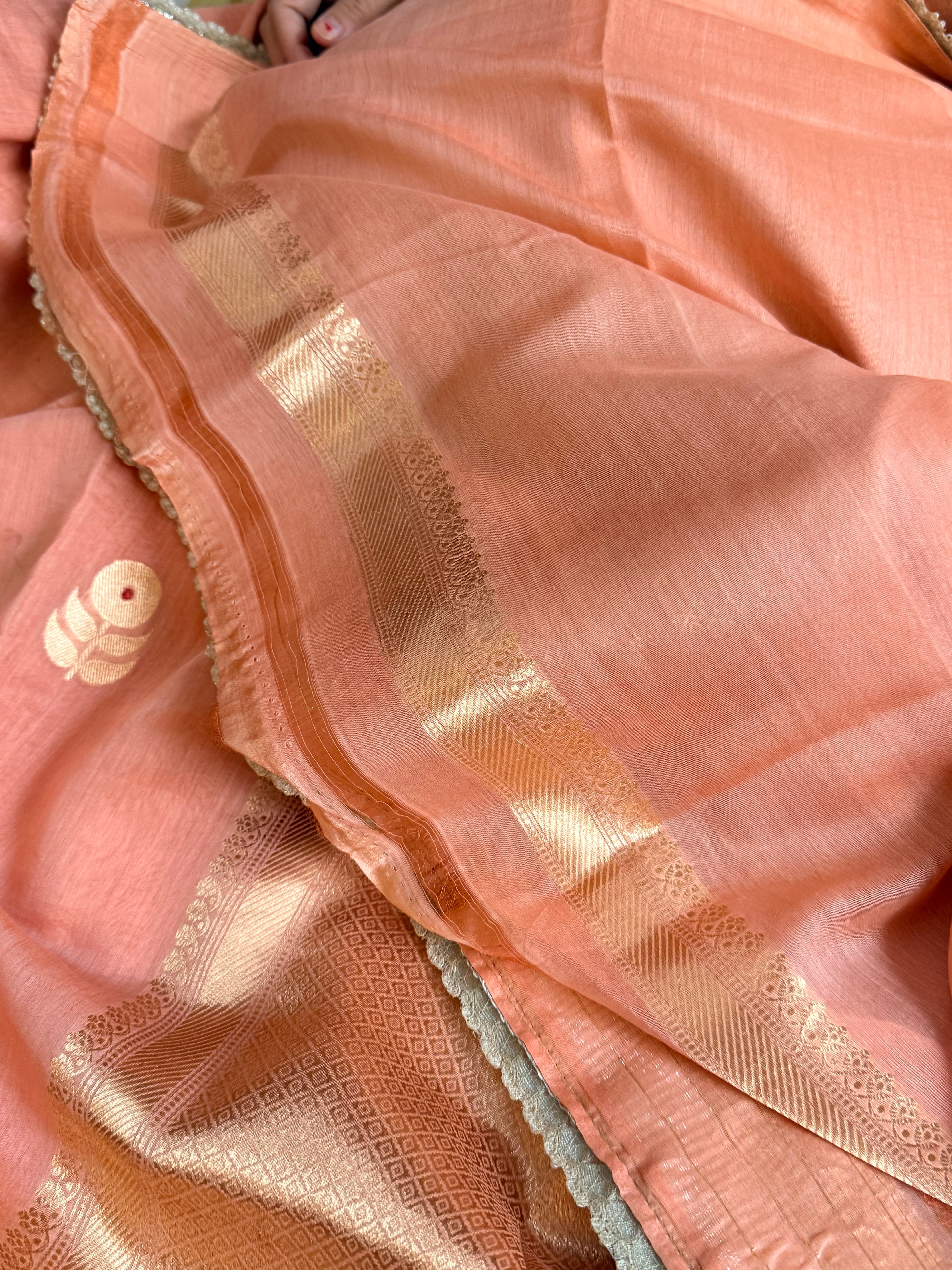 Handloom mulmul cotton silk saree with lampi gota border