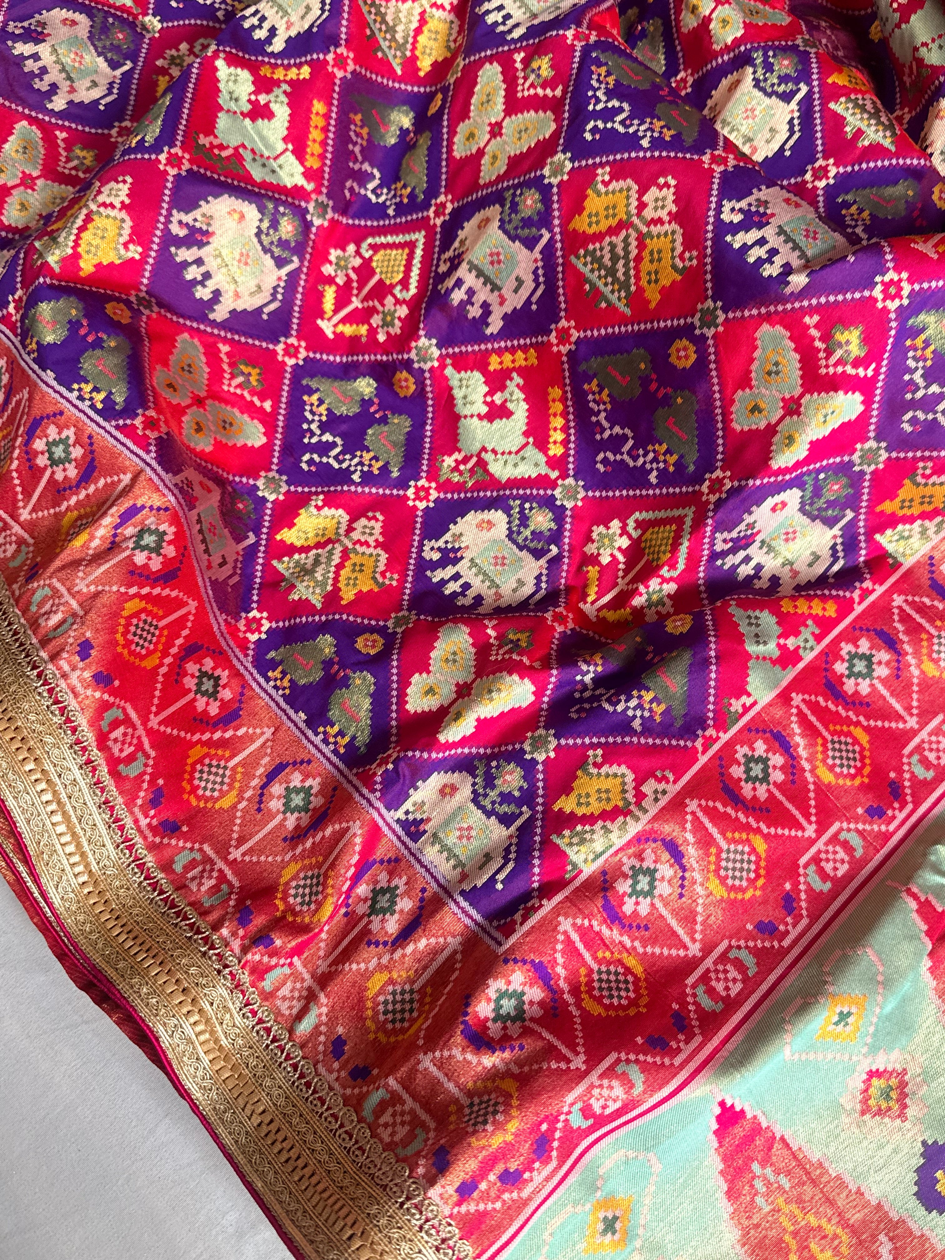 Banarasi patola weaving silk meenakari weaving saree