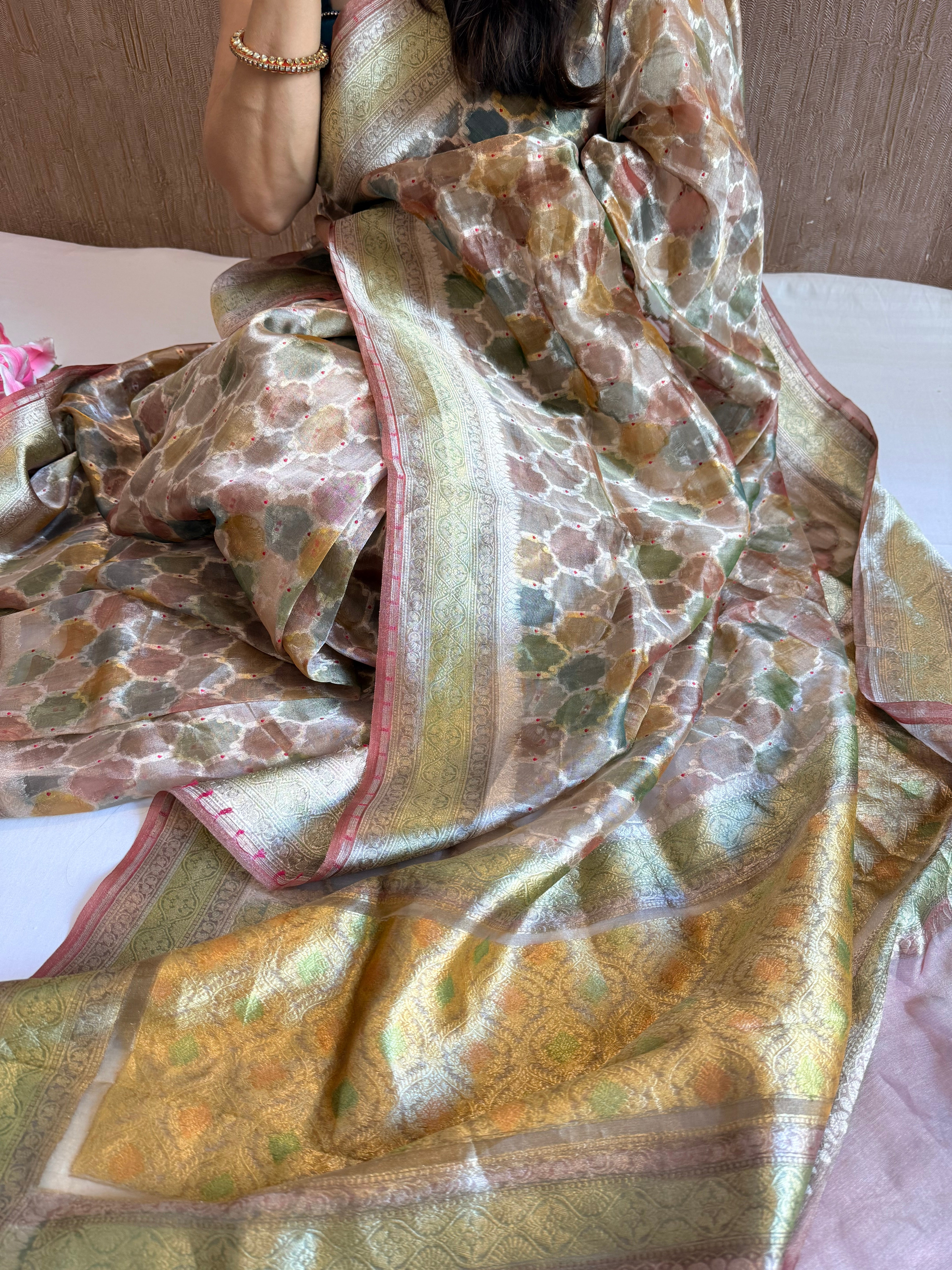 Rangeen diamond tissue silk kadhwa jungla rangkaat saree