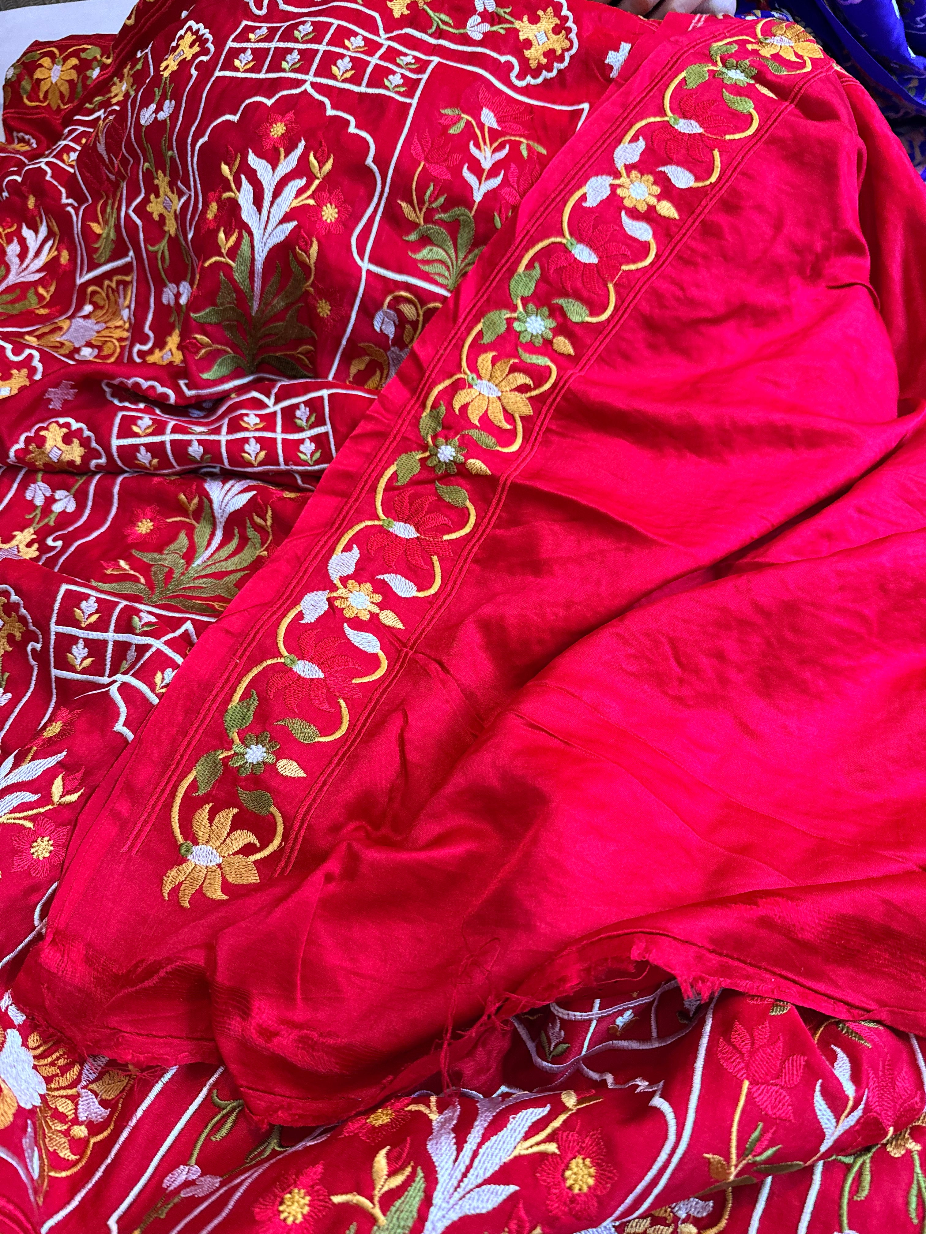 Jamdani hand embroidered red mashru silk thread embroidered saree