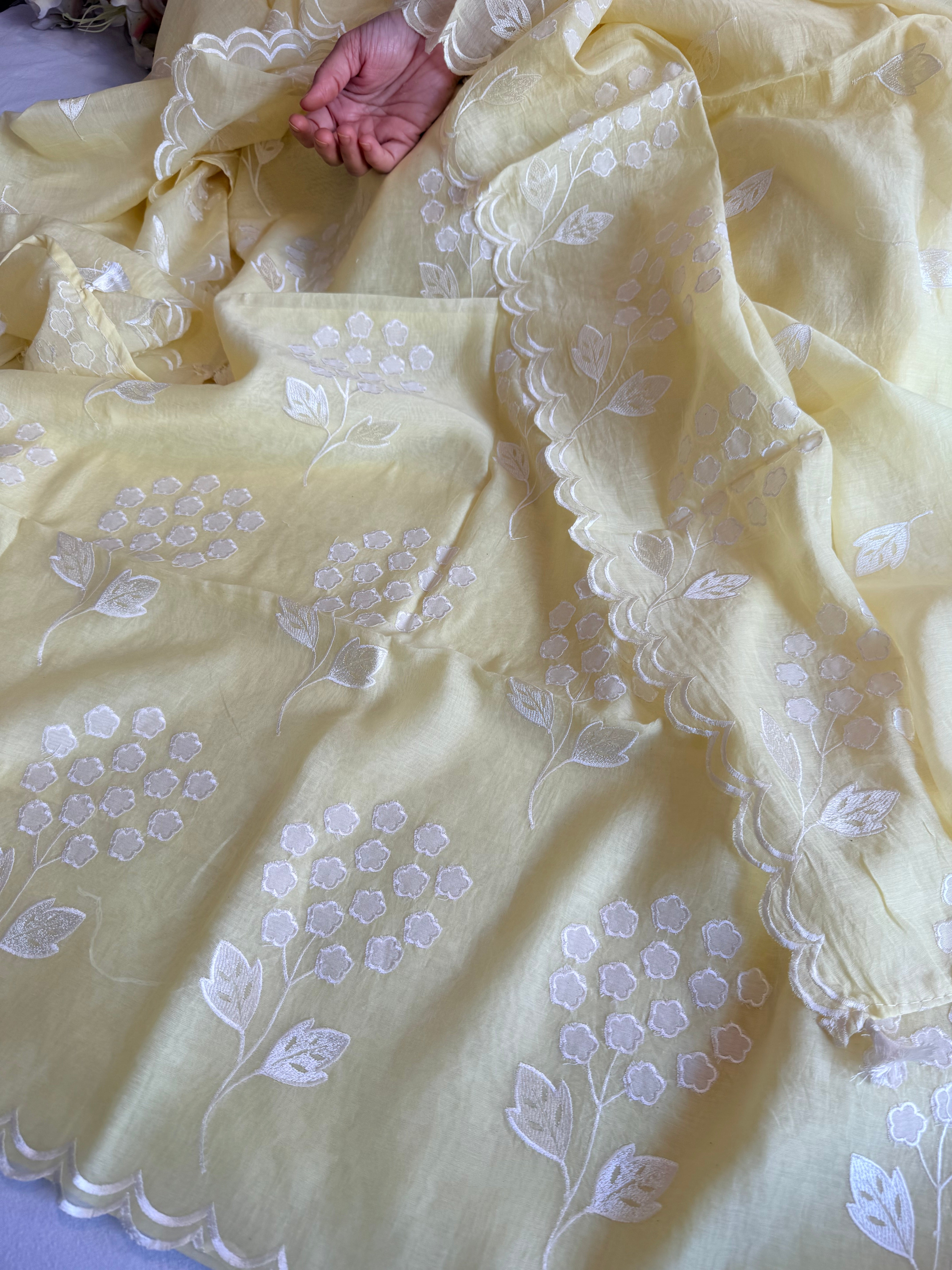 Alia bhatt inspired banarasi mulmul appliqué work suit set