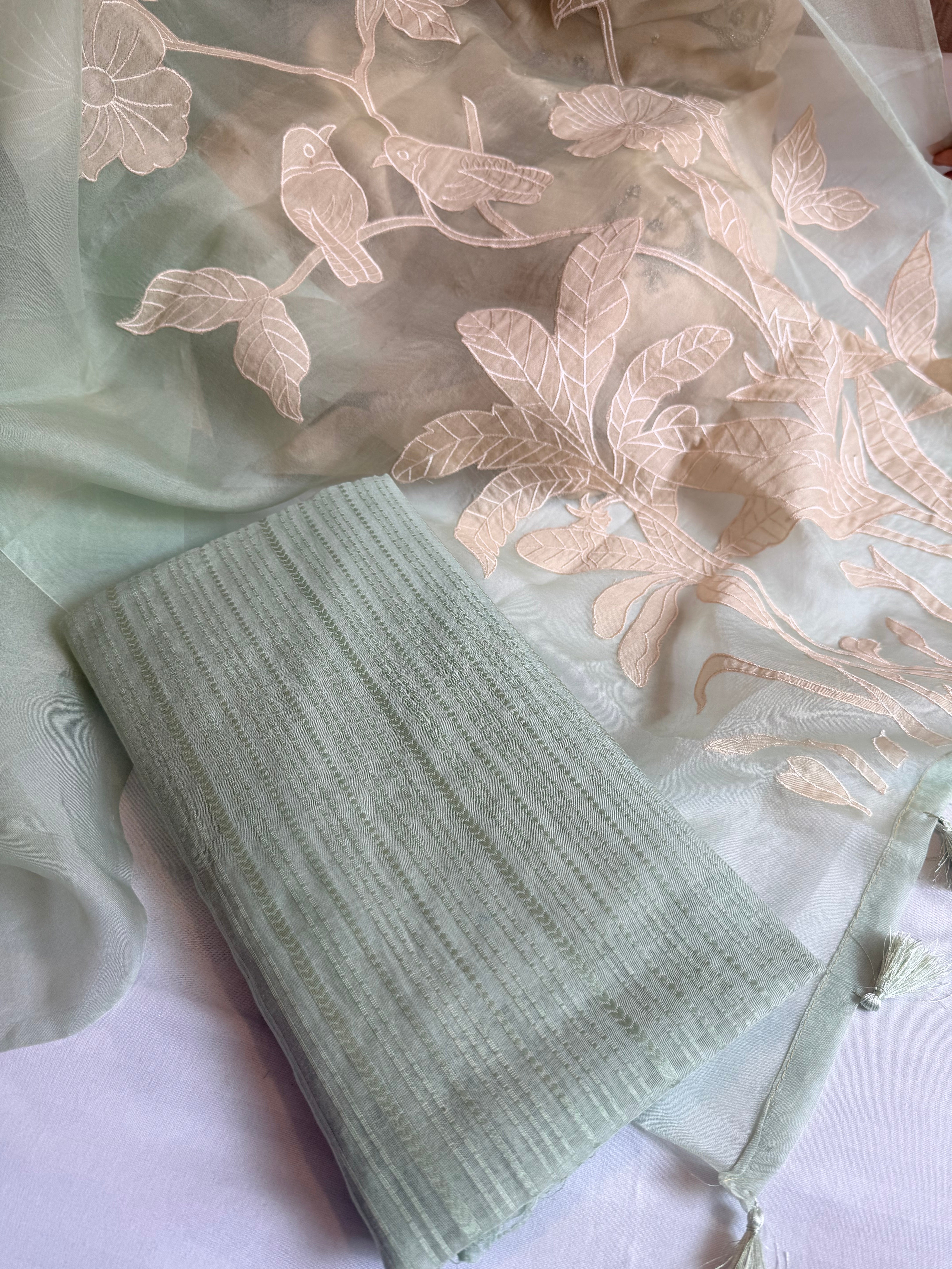 Appliqué work mul cotton striped kurta paired with kora silk embroidered duppata
