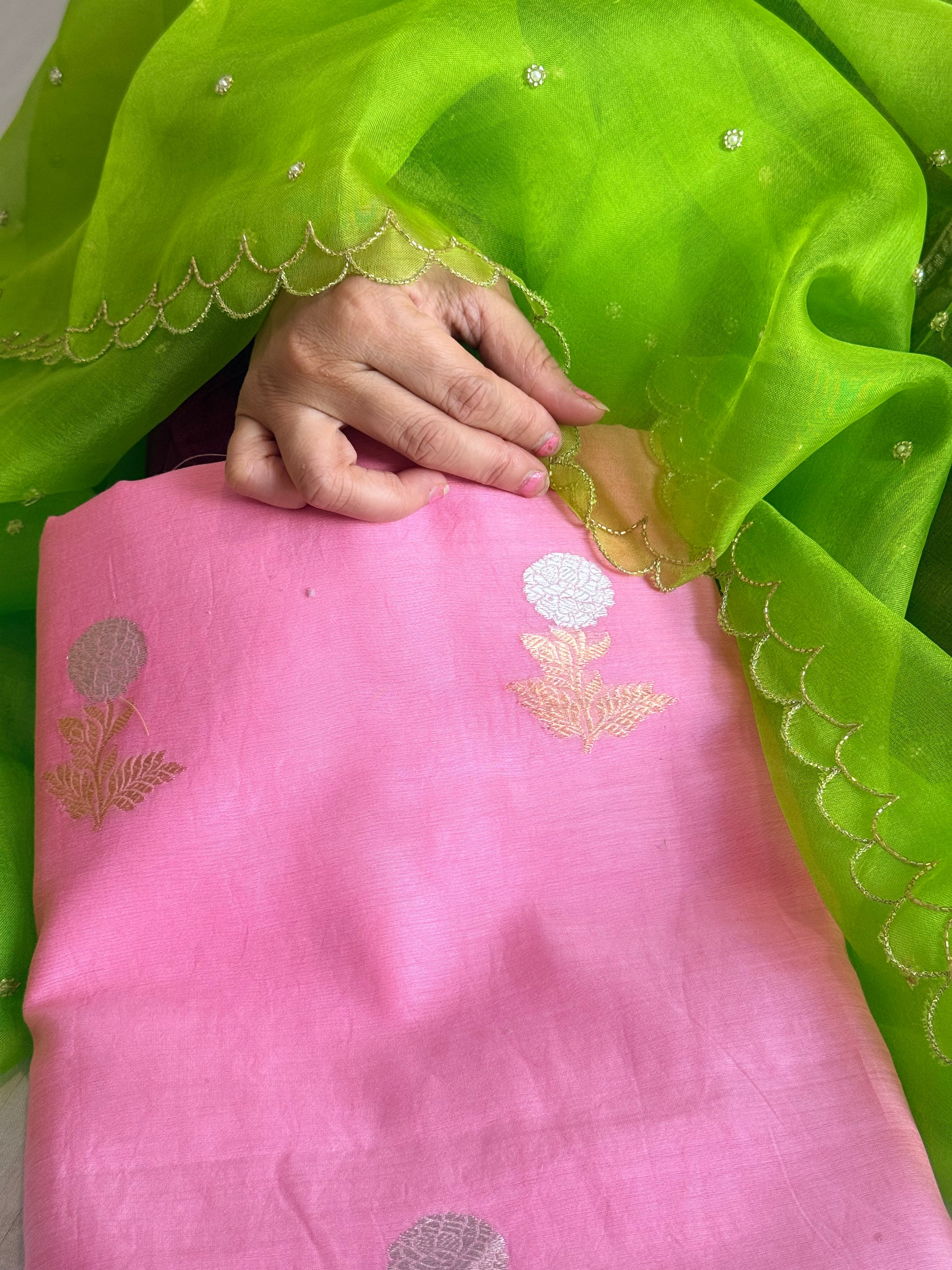 Handloom cotton sona rupa kurta paired with kora silk scalloped duppata set